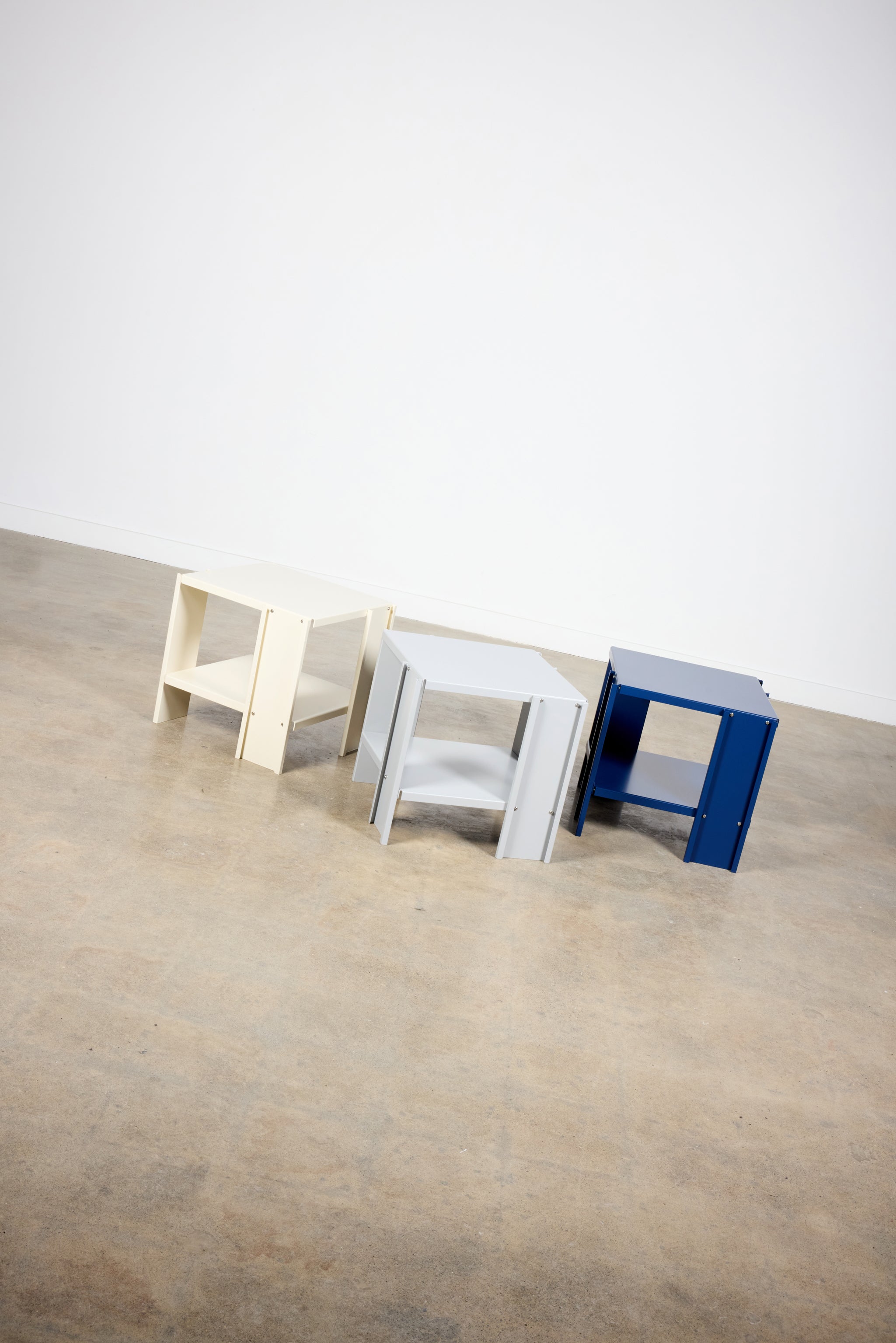 Tables | Bonne Choice