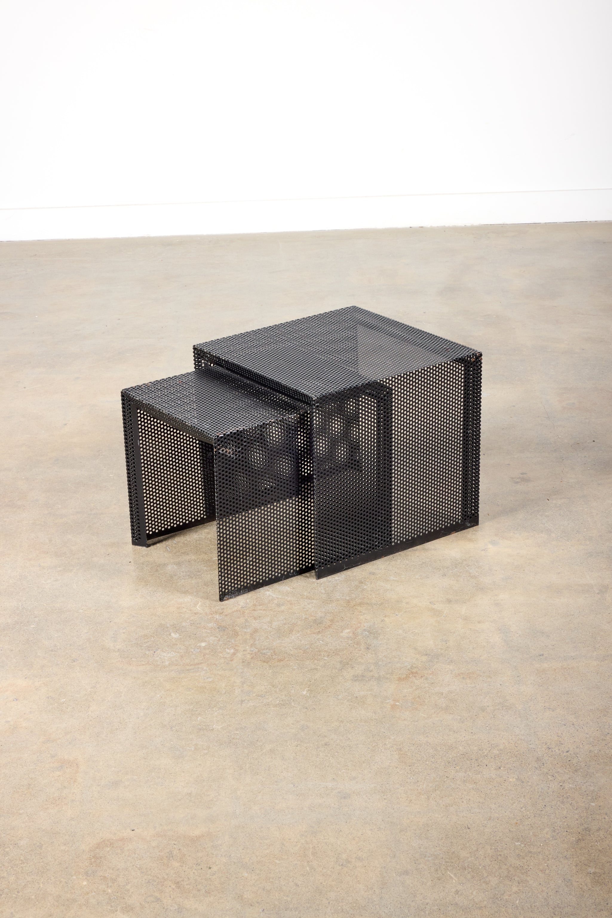 Tables | Bonne Choice