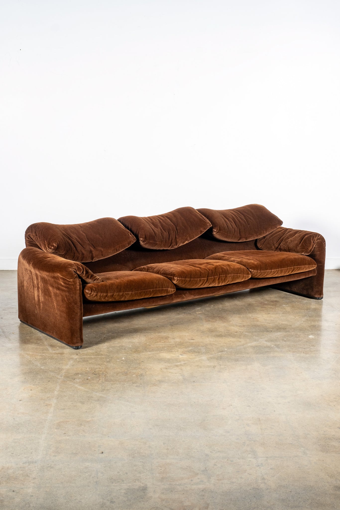 Maralunga 3-Seater Sofa in Original Brown Velvet