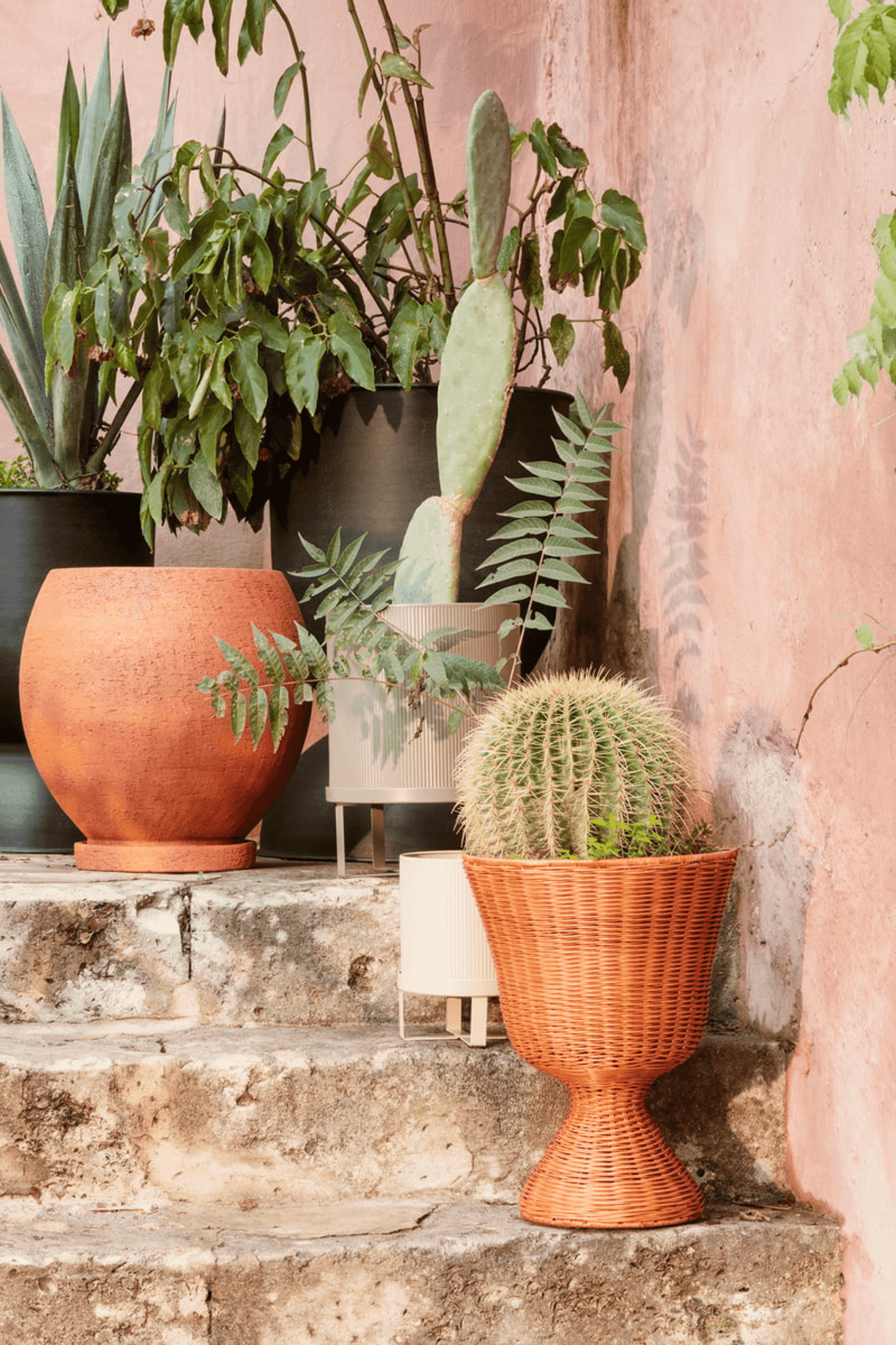 Ferm Living Agnes Plant Stand Low