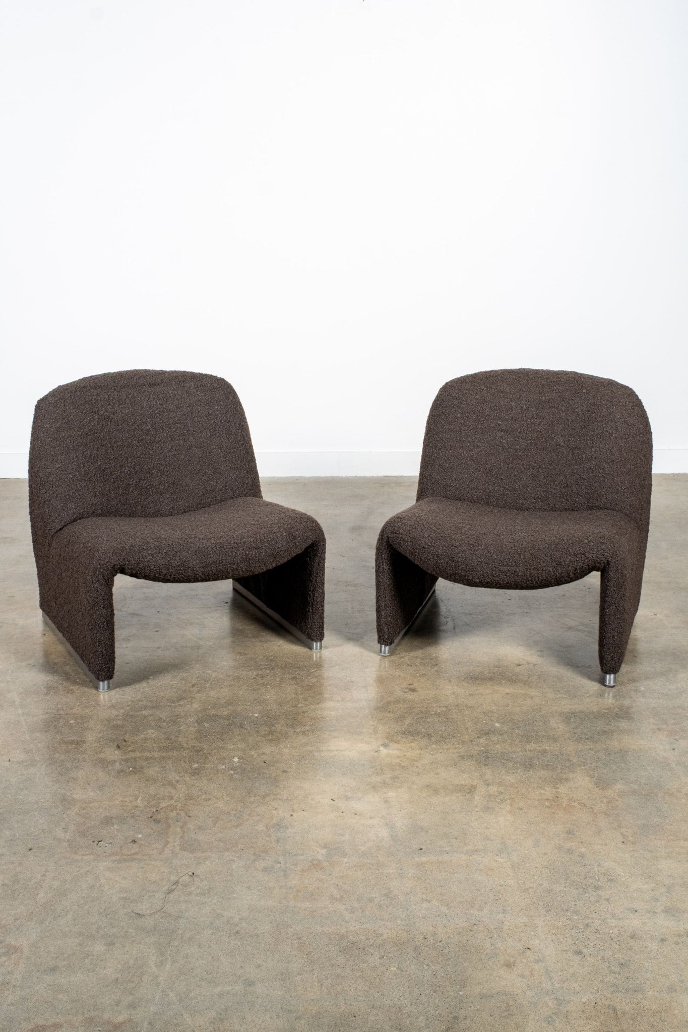 Artifort Pair of Alky Chairs by Giancarlo Piretti, Newly Upholstered, "Grey" | Bonne Choice