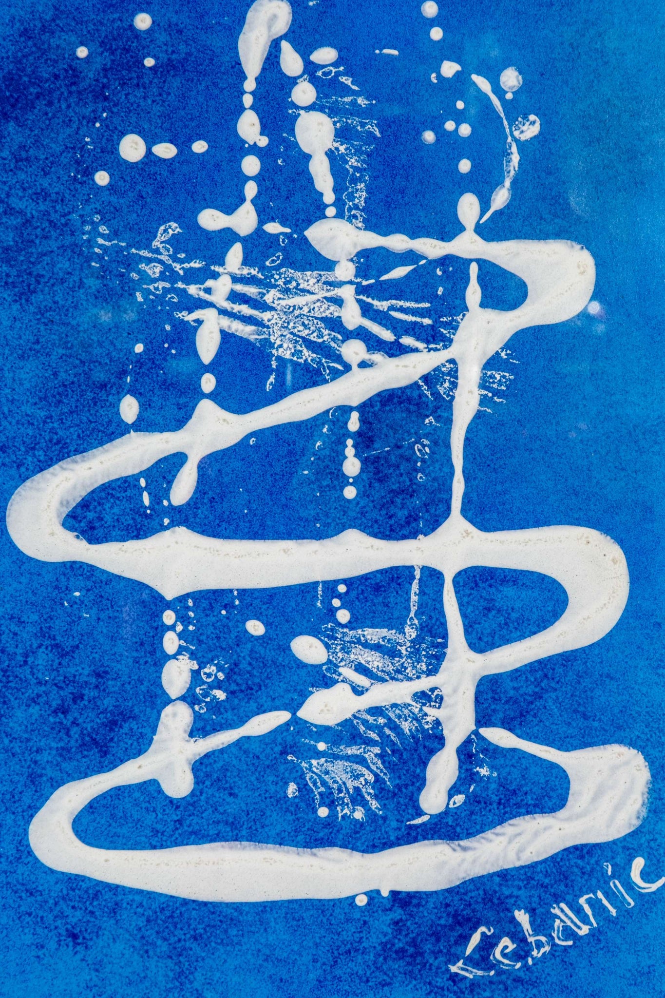Blue and White Drip Painting