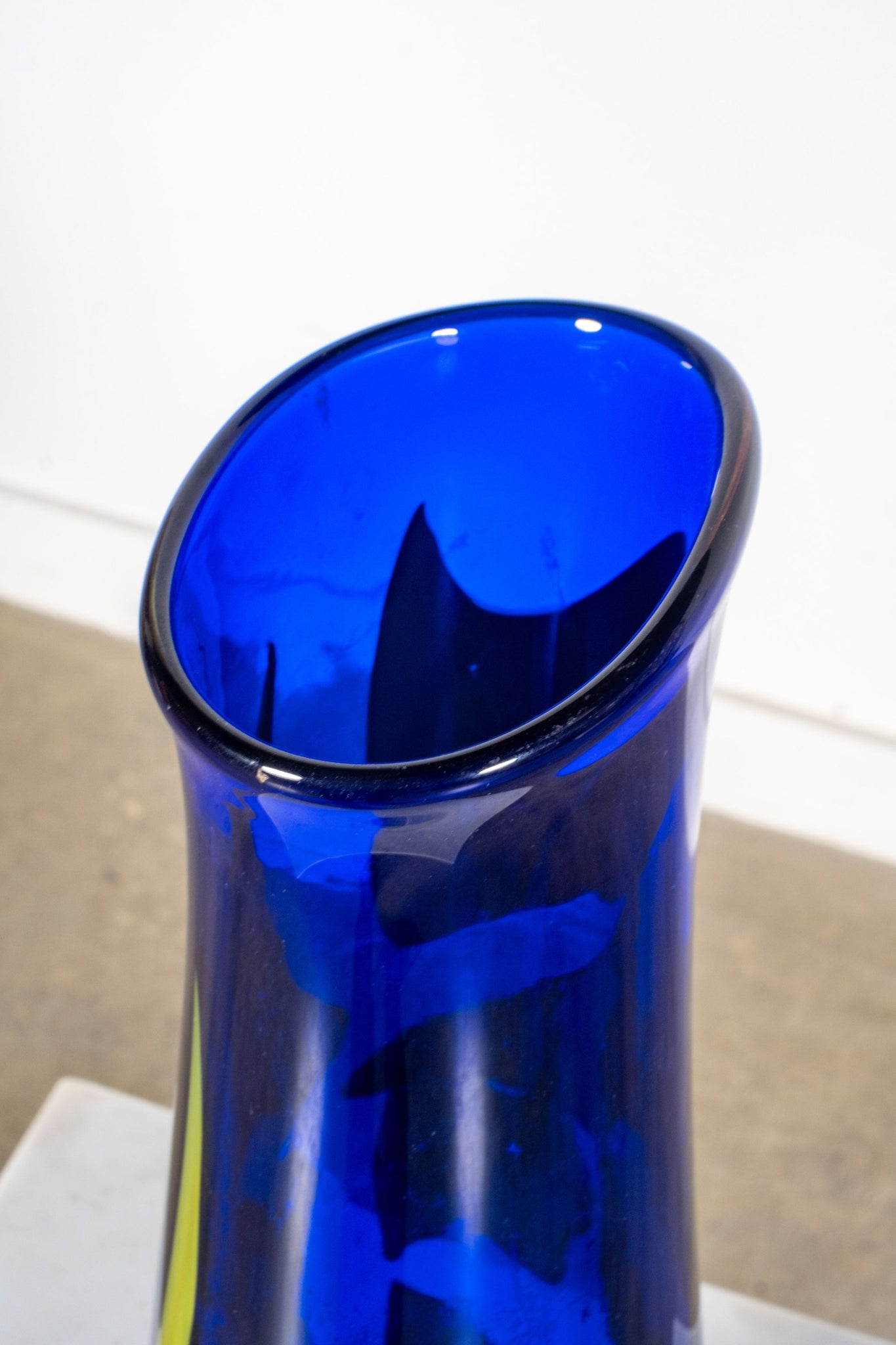 Blue and Yellow Glass Vase | Bonne Choice