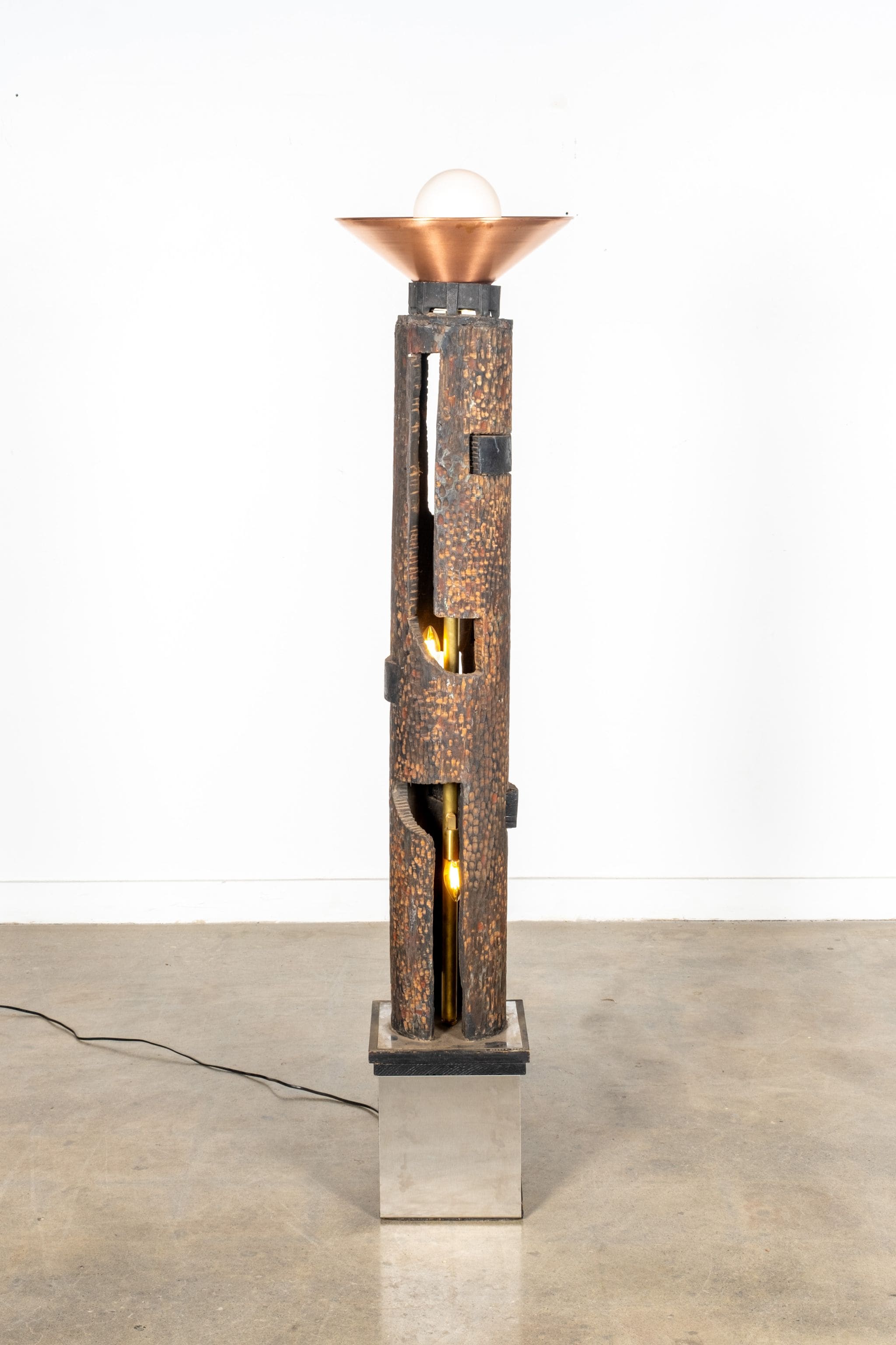 Branka-Stern-Floor-Lamp-