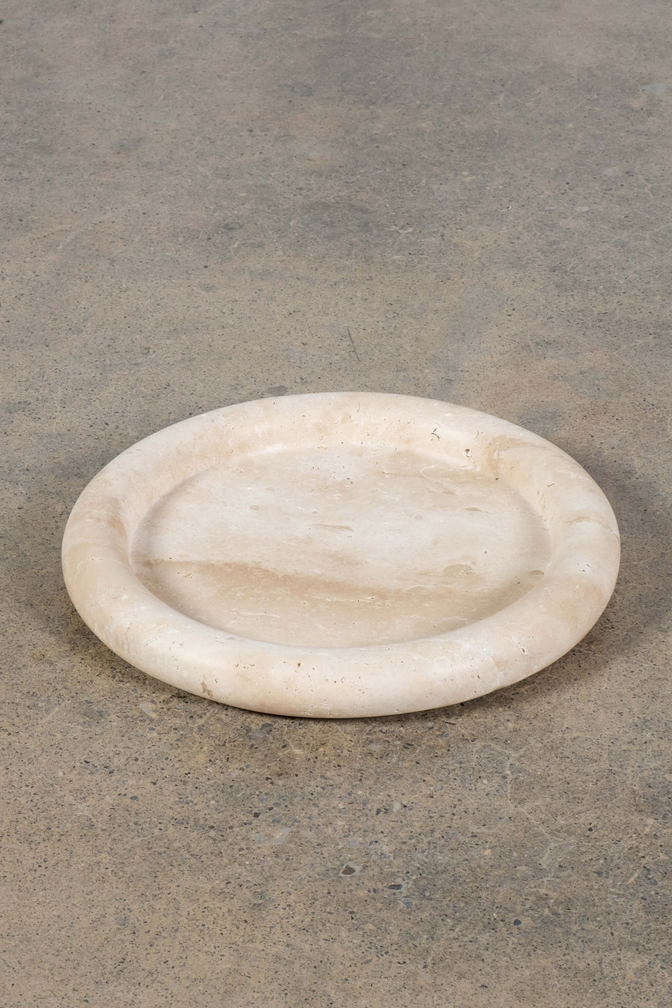 Bullnosed-Edge Travertine Plate, Medium, top angled view