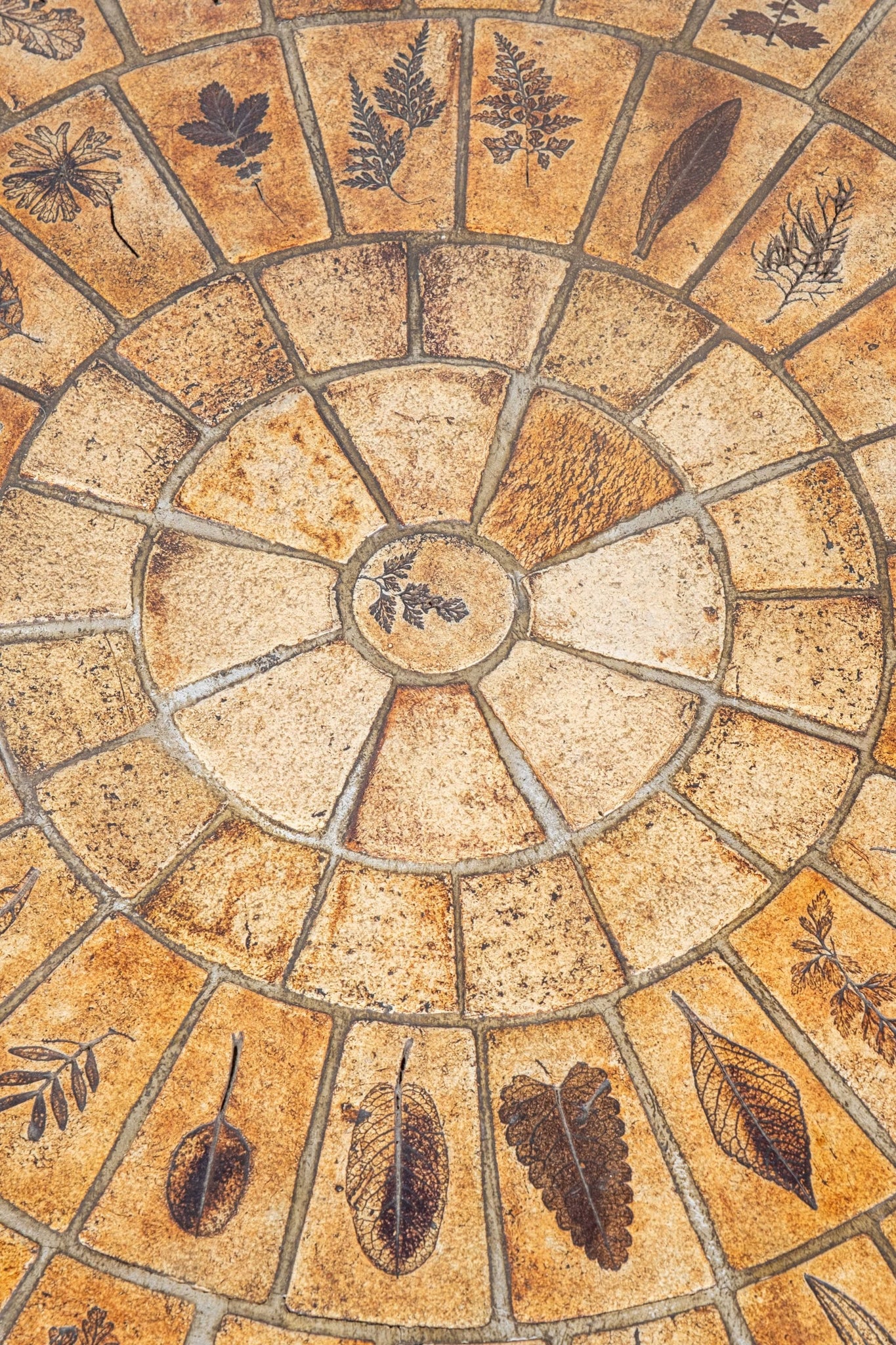 Garrigue Tiled-Top Coffee Table, Round by Roger Capron | Bonne Choice