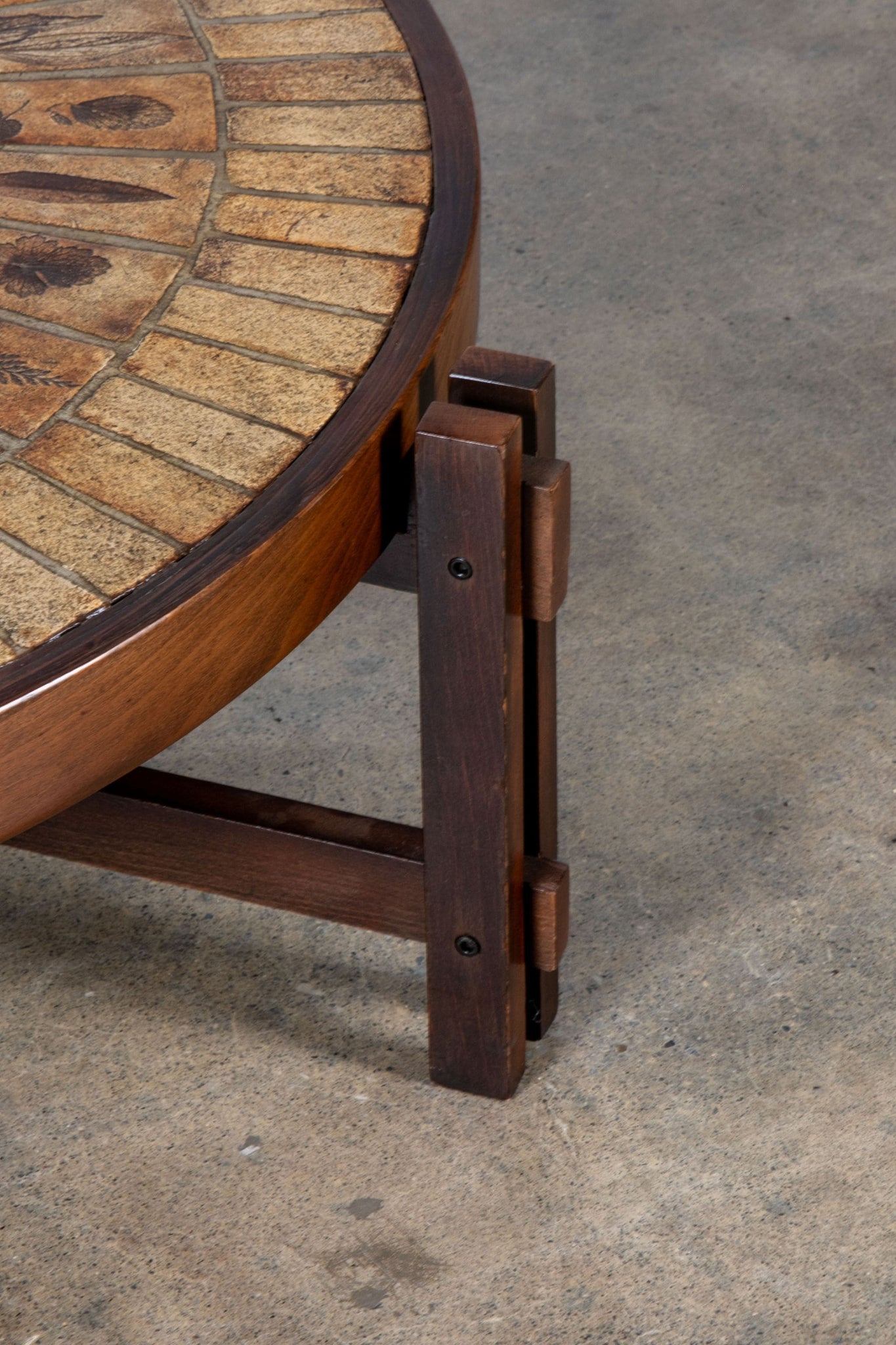 Garrigue Tiled-Top Coffee Table, Round by Roger Capron | Bonne Choice