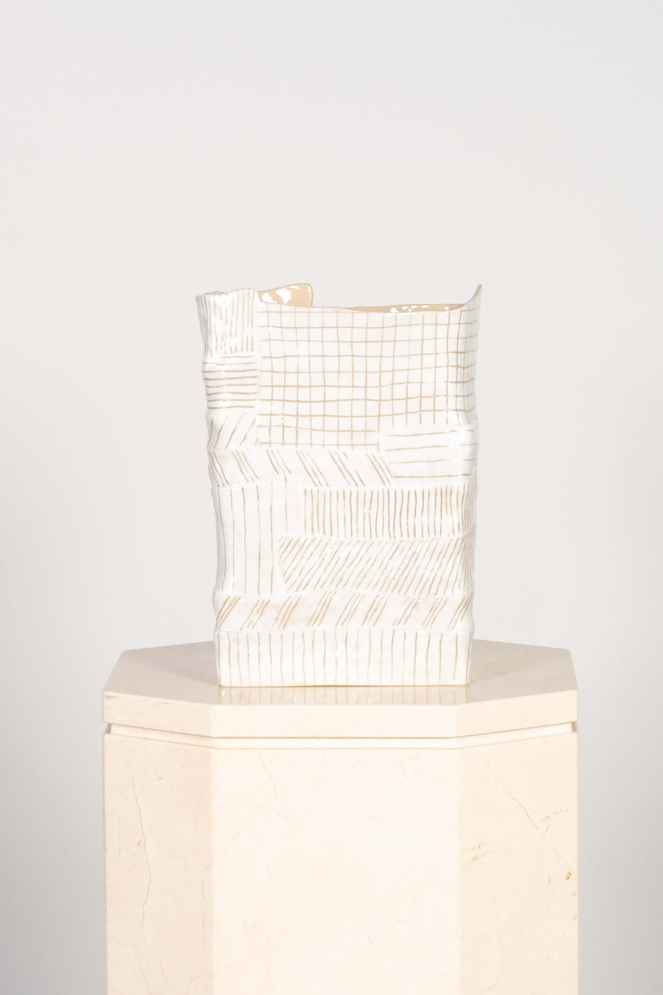 Vase Amélie - Large, Blanc Valérie Gutton, front view