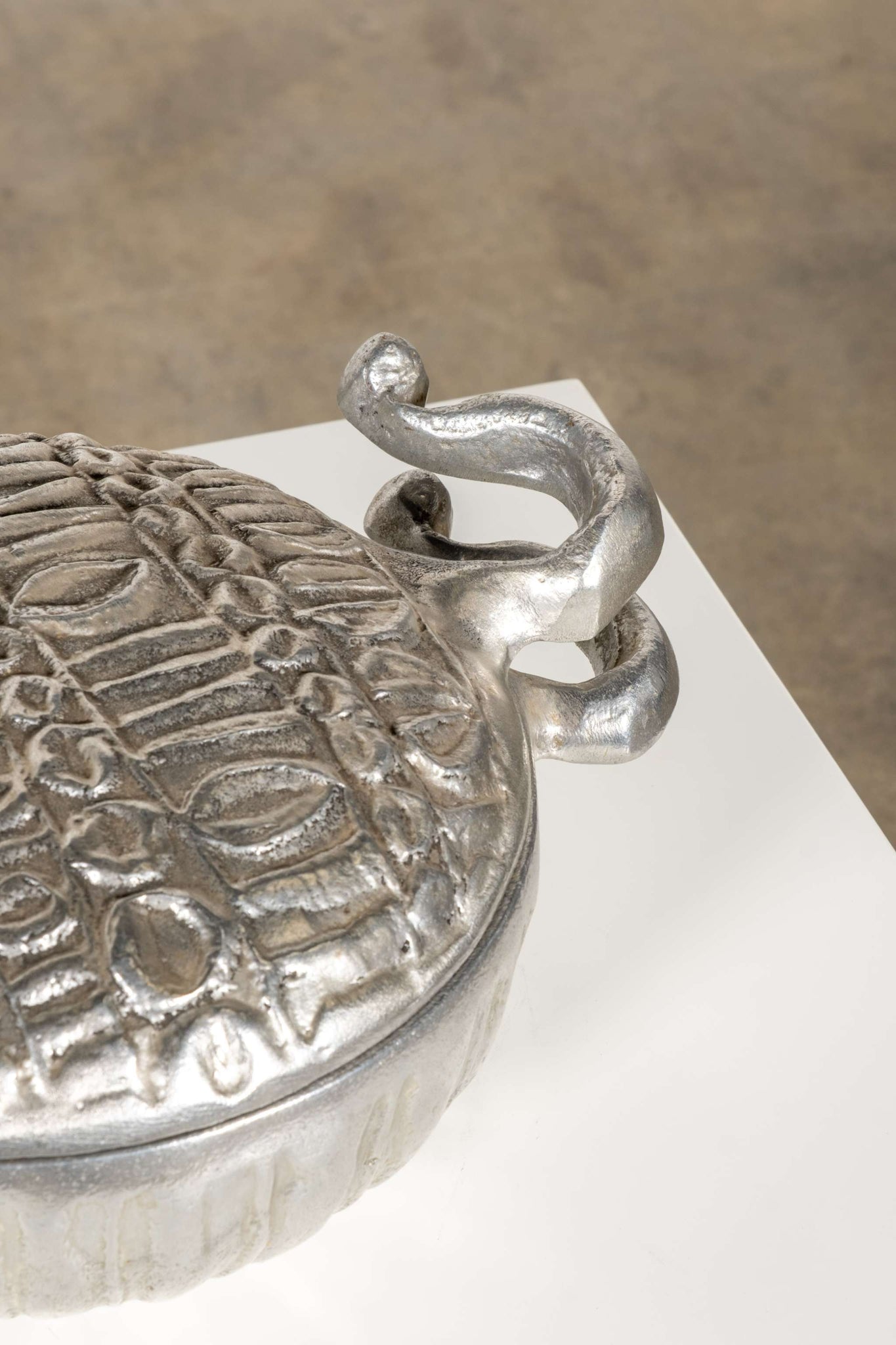 Covered Casserole Dish, Round