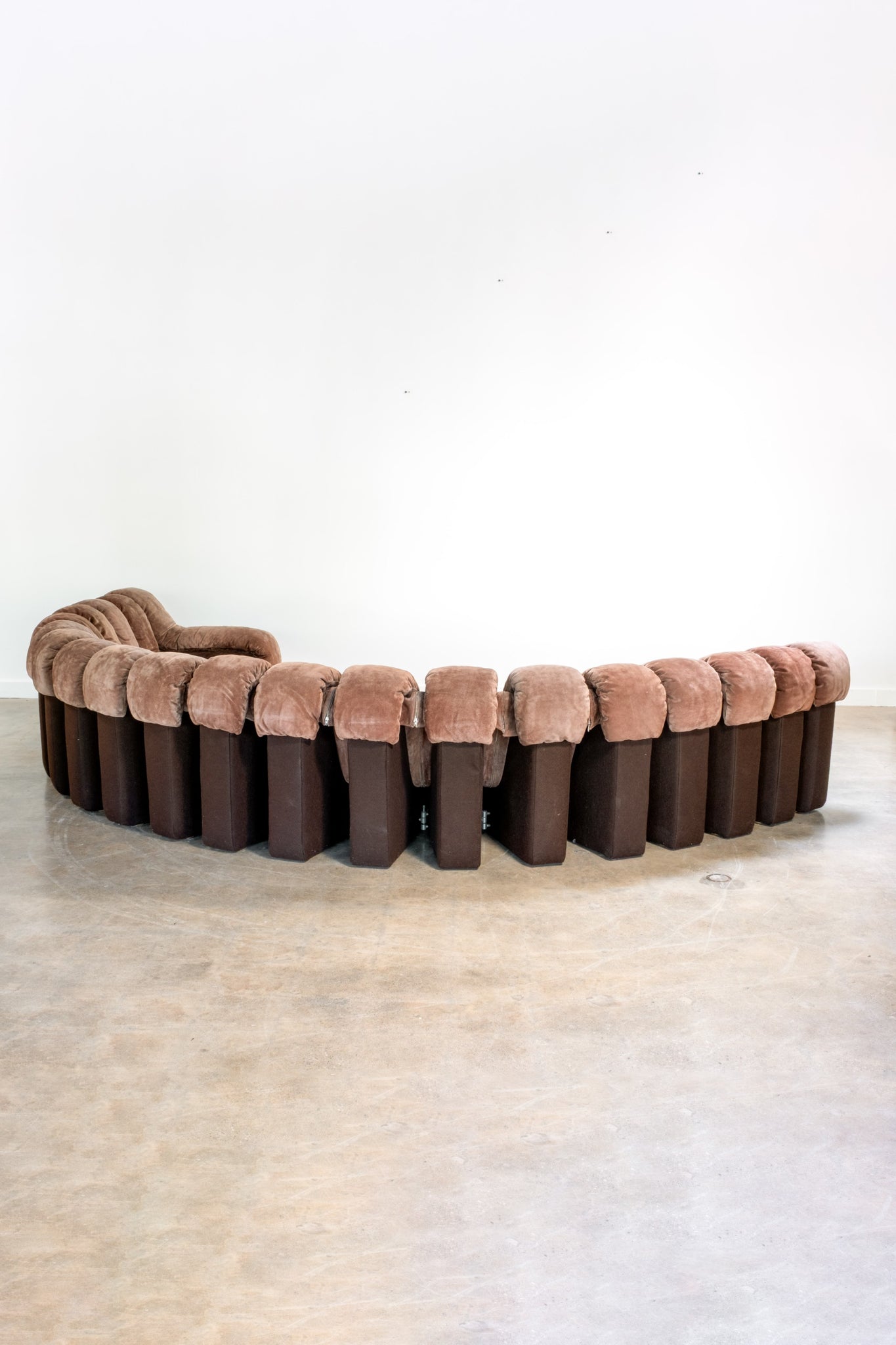 DS 600 “Non-Stop” Sectional, Taupe Suede