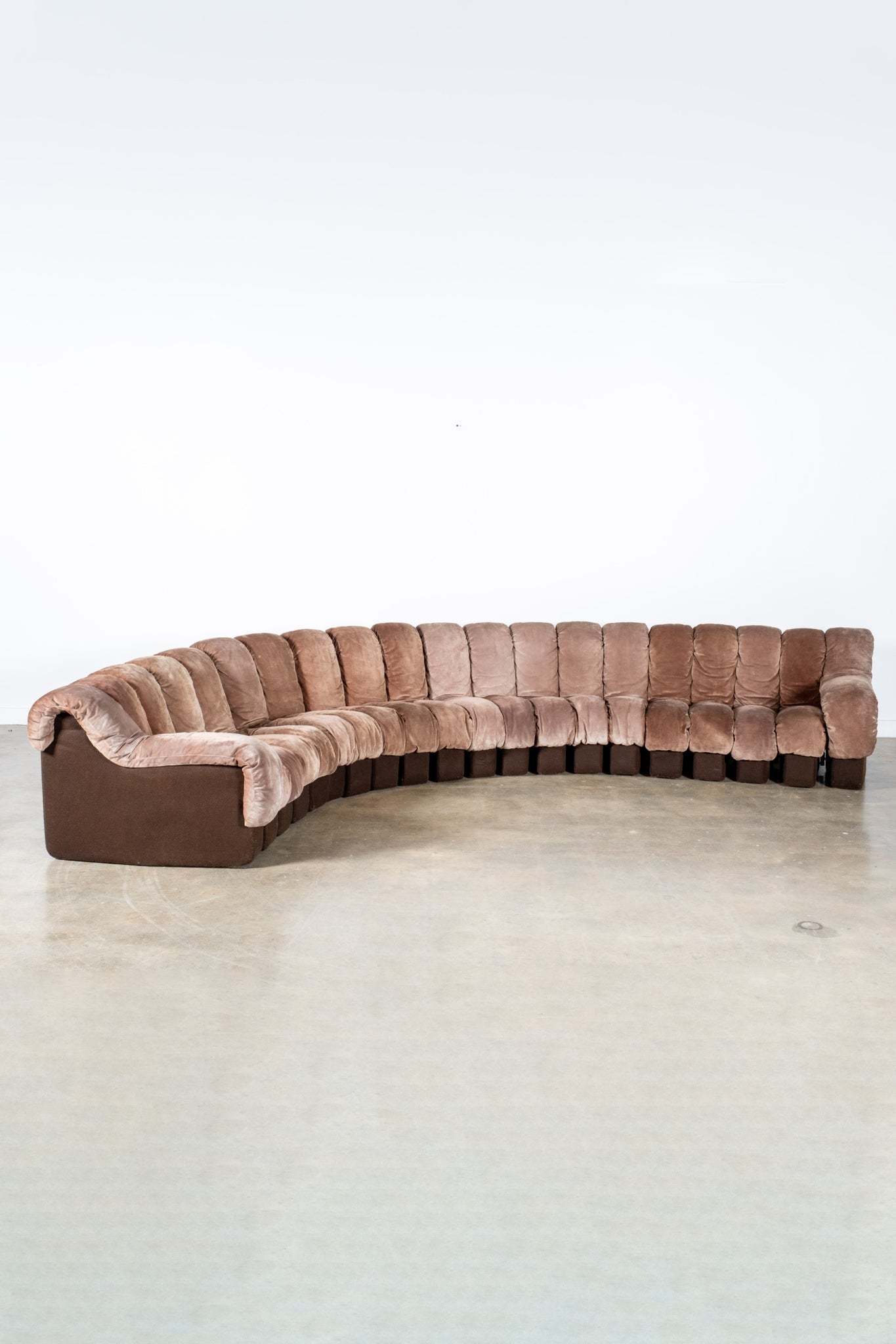 DS 600 “Non-Stop” Sectional, Taupe Suede