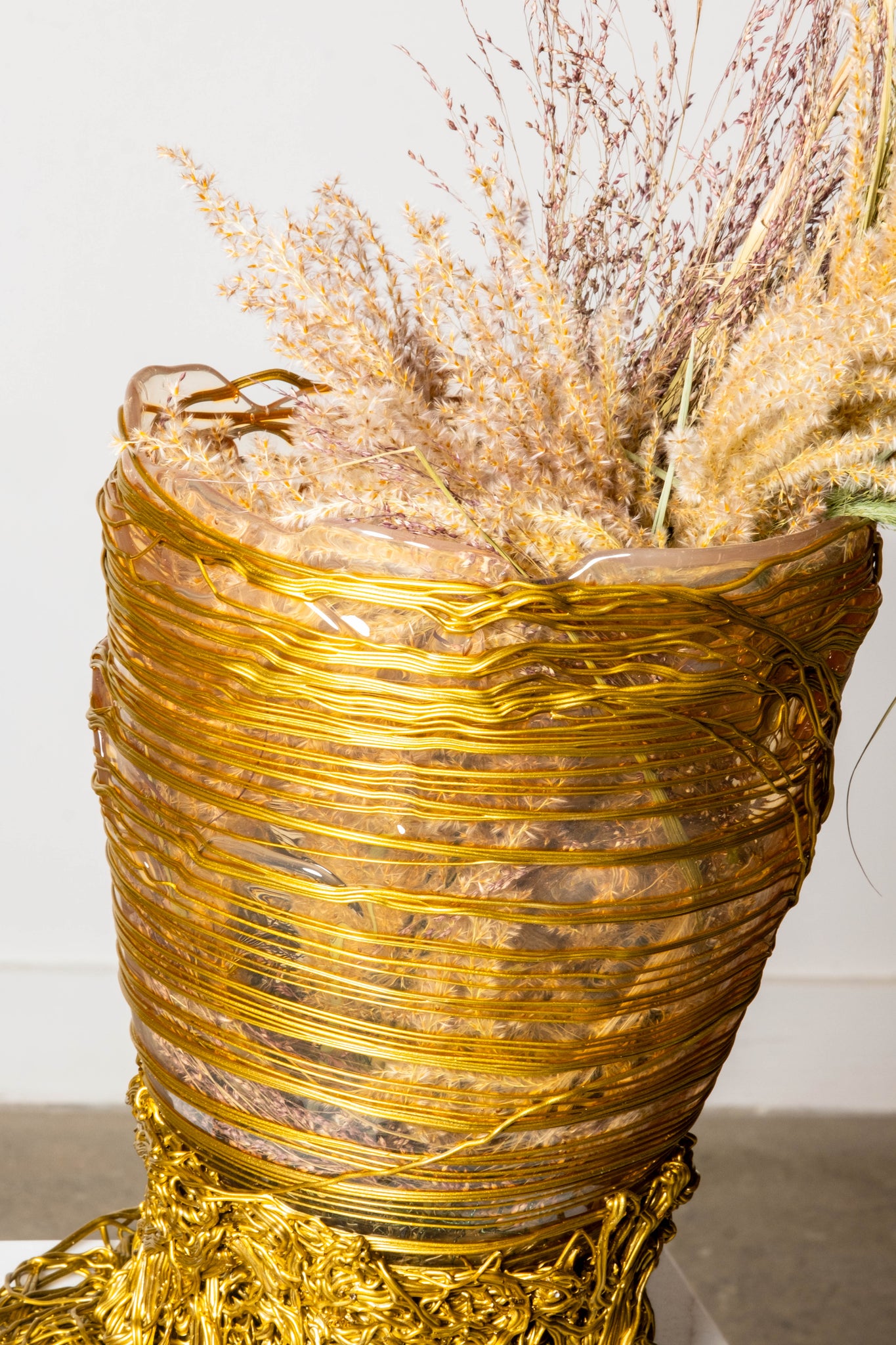 Spaghetti Vase (Large), Clear and Gold