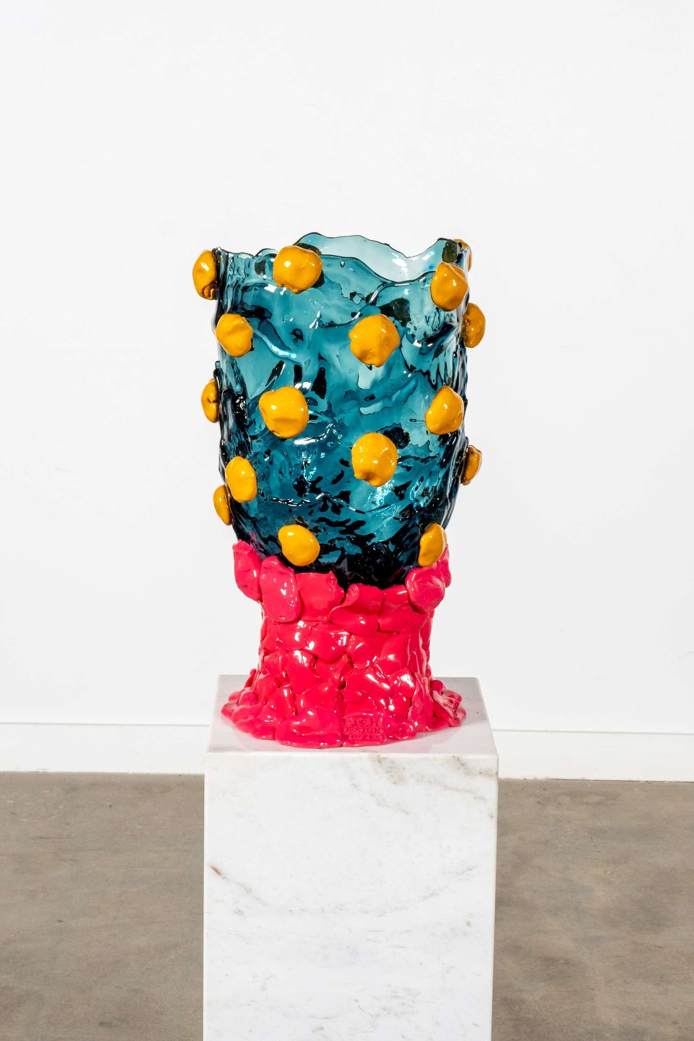 Nugget Vase Extra Colour (XL), Clear Aqua, Matte Ochre, Matte Fuschia