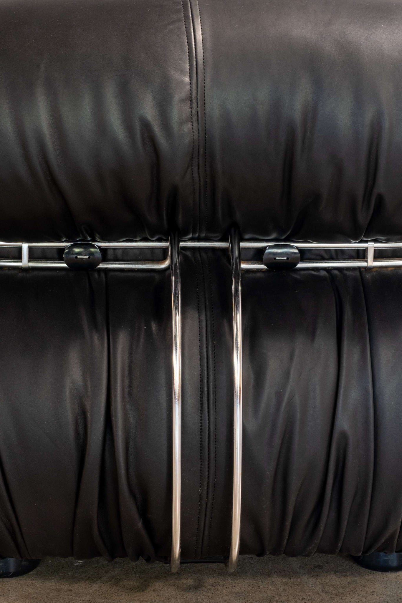 Pair of Soriana Lounge Chairs in Black Leather