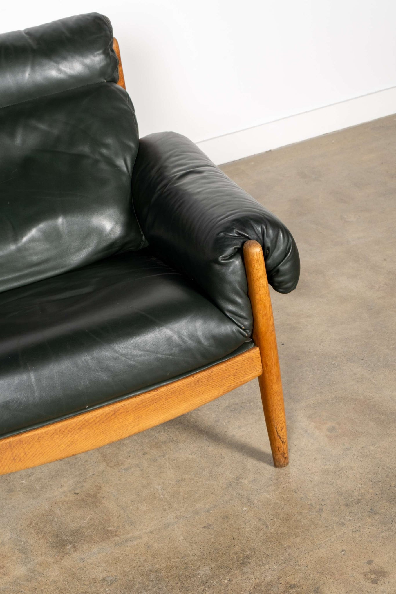 Dark Green Leather Lounge Chair