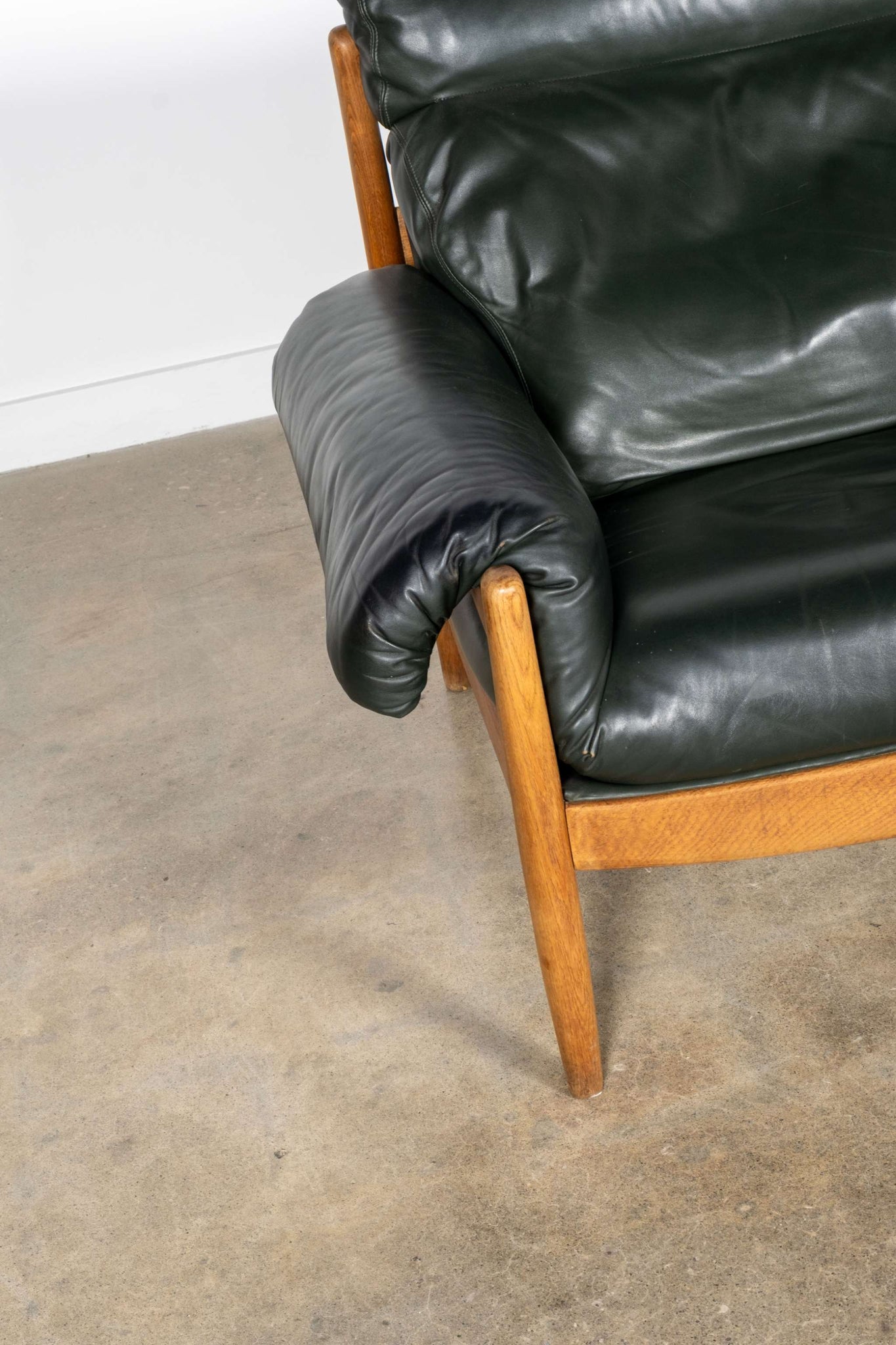 Dark Green Leather Lounge Chair