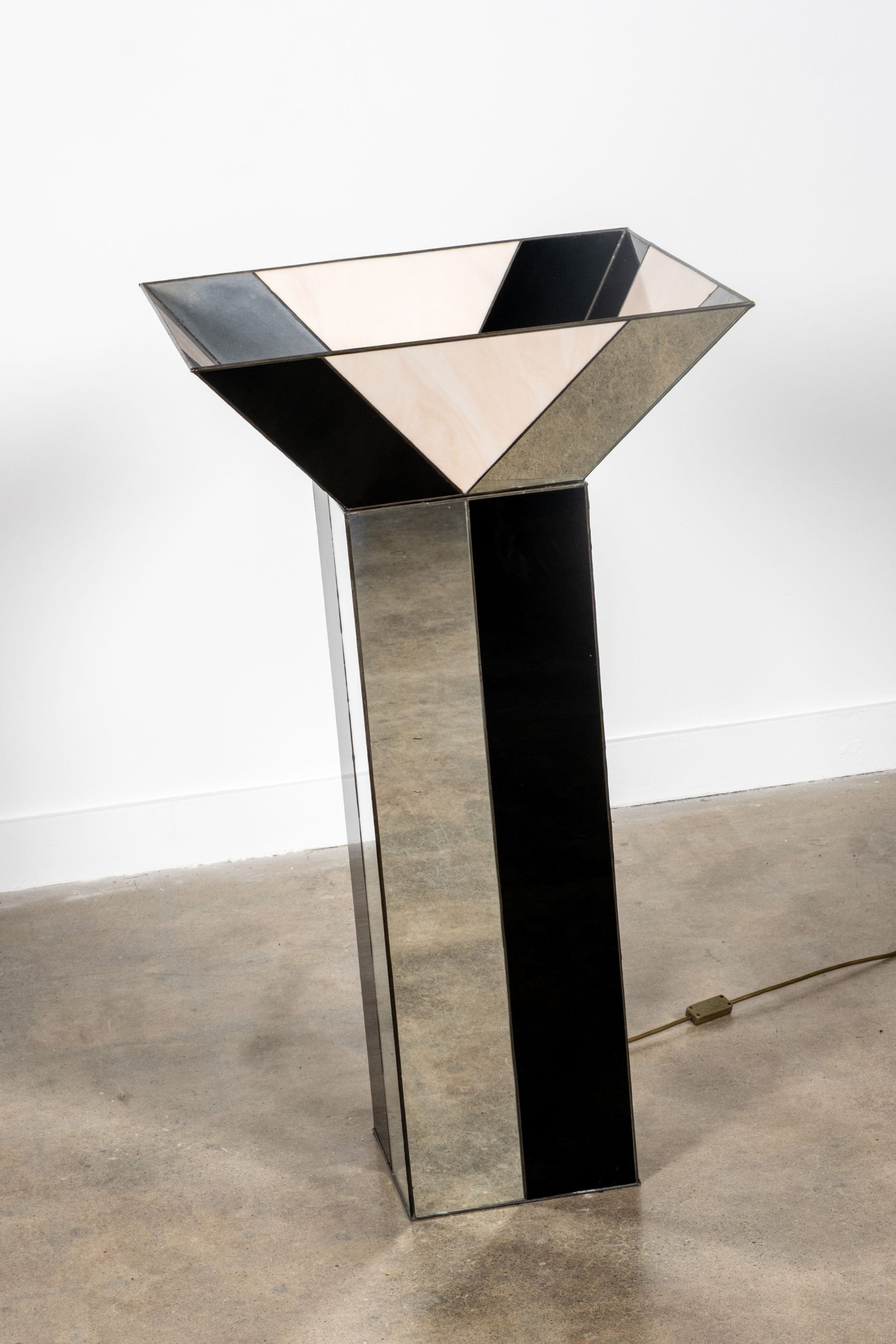 Vintage Floor Lamps | Bonne Choice