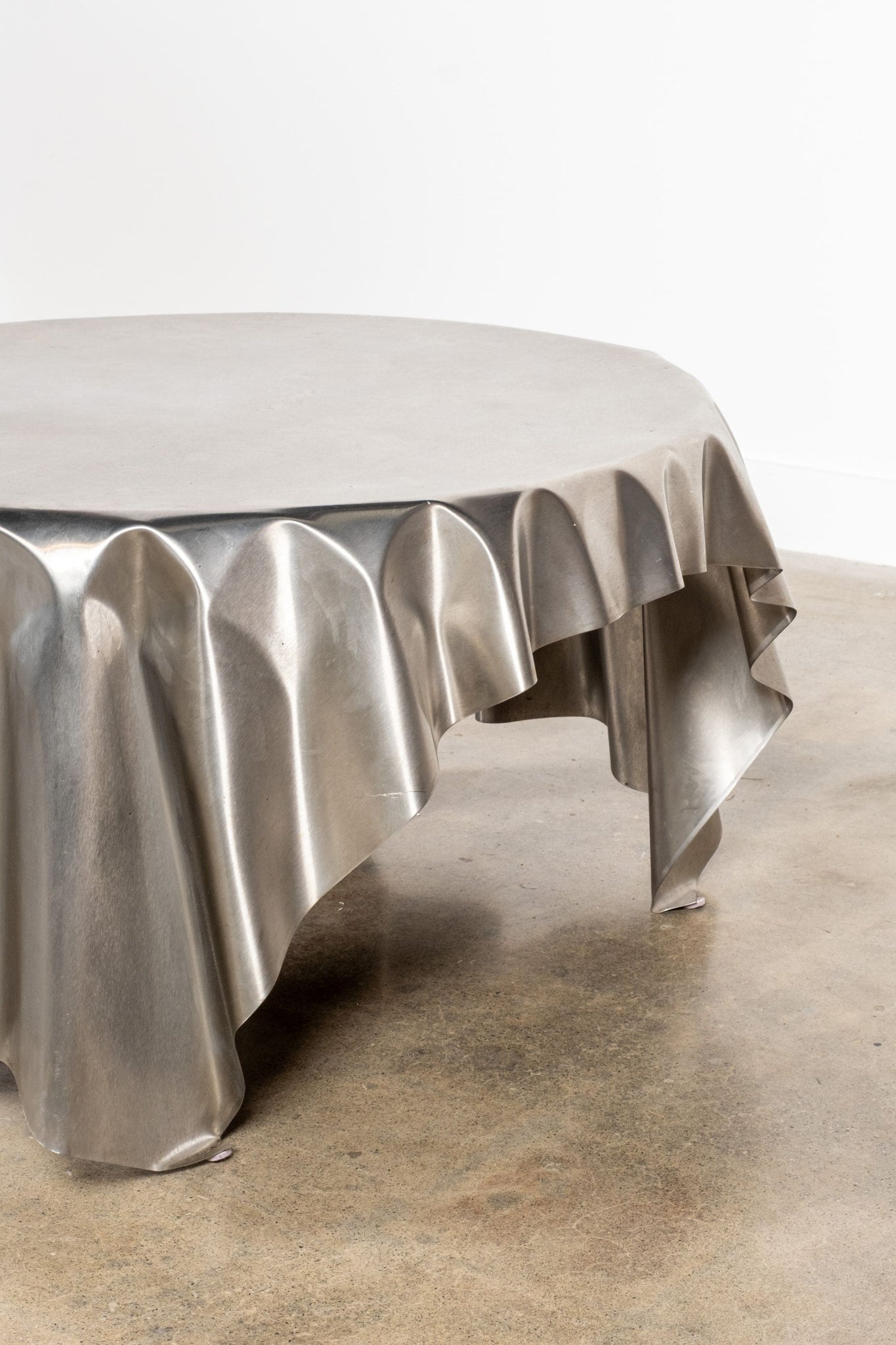 Vintage Draped Metal 'Bottle Cap' Coffee Table | Bonne Choice