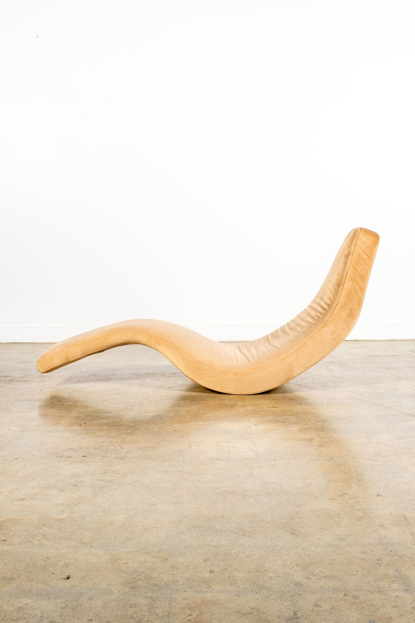 Fish Shaped Lounger | Bonne Choice