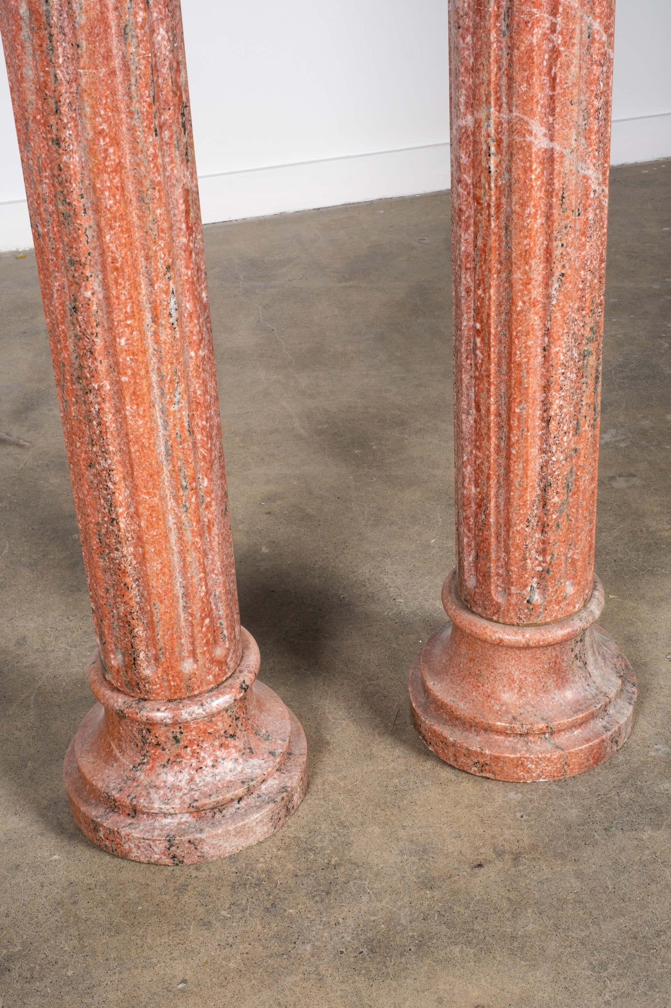 Vintage Granite Column Pedestal, base detail
