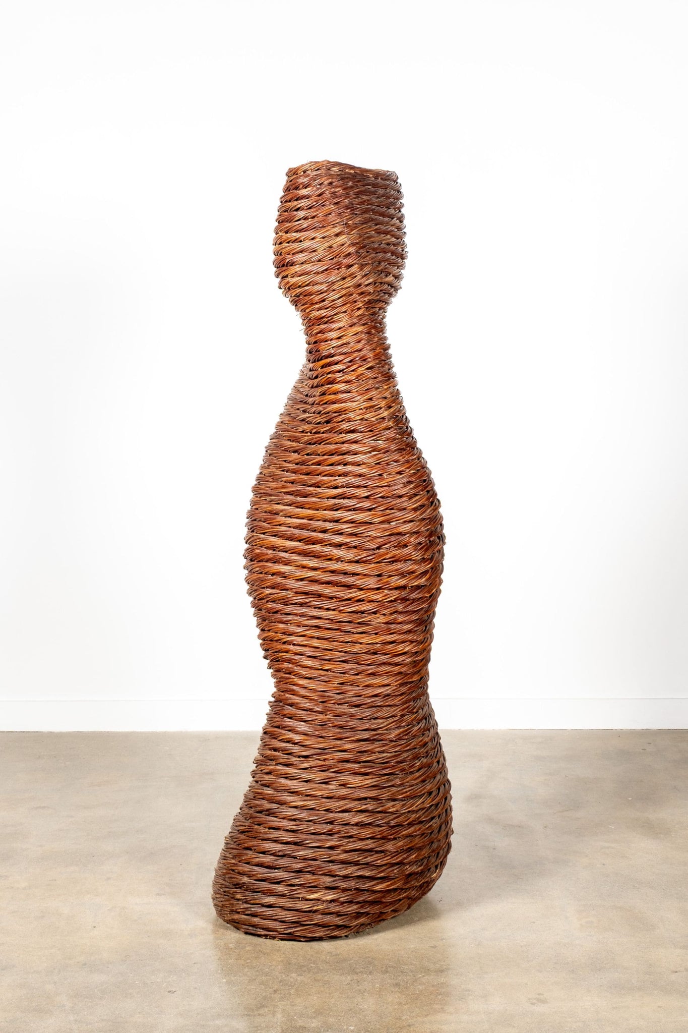 Large Woven Freeform Sculpture by Klaus Titze | Bonne Choice