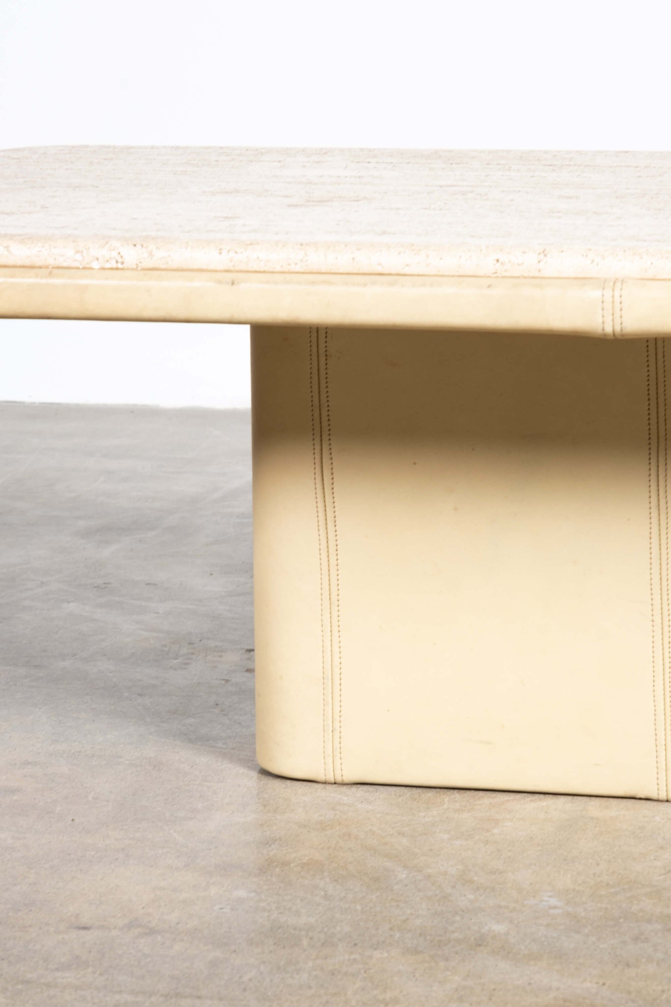 Vintage Cream Leather Wrapped Coffee Table with Travertine Top De Sede, base detail