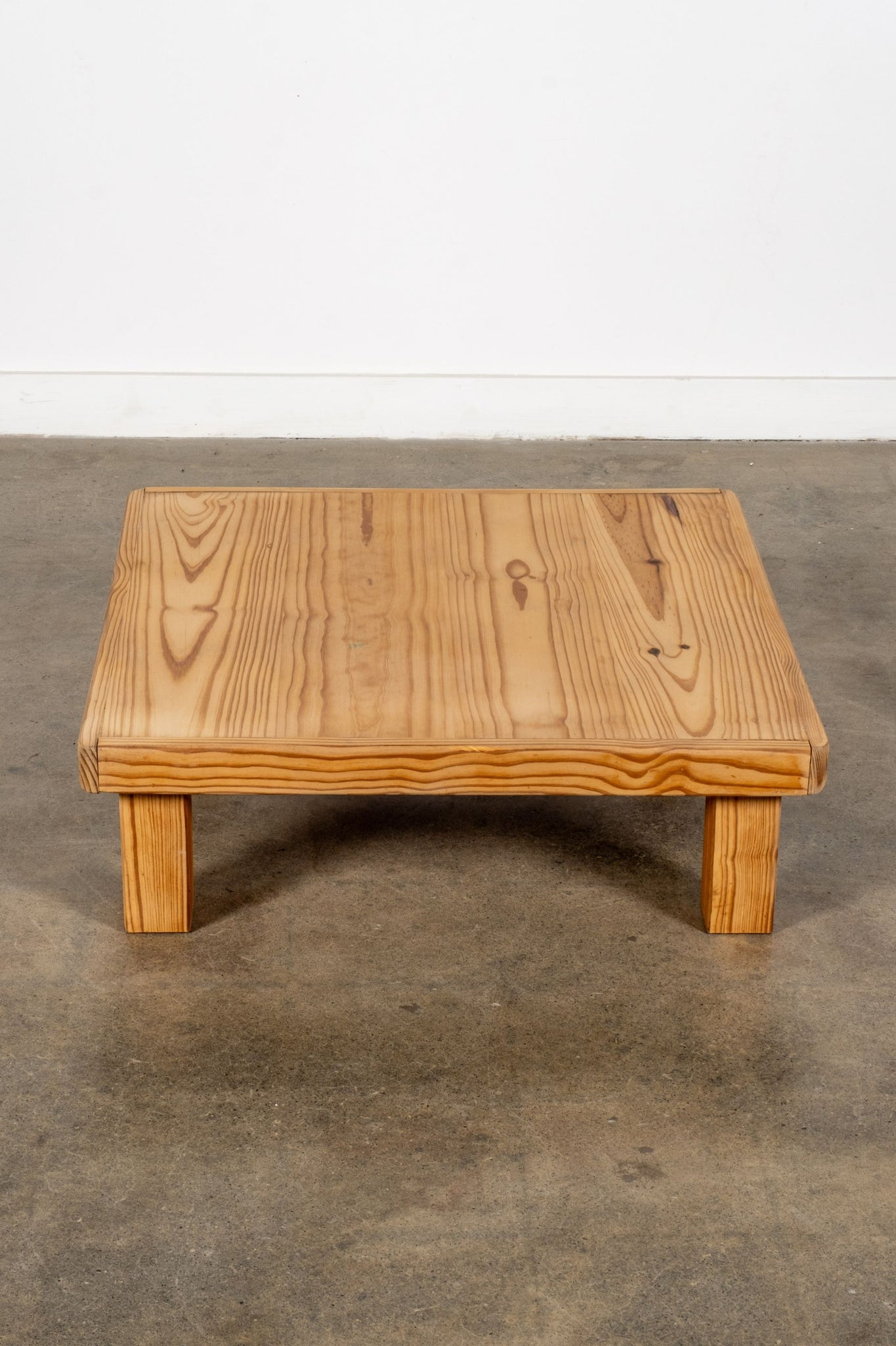 Low Pine Coffee Table | Bonne Choice