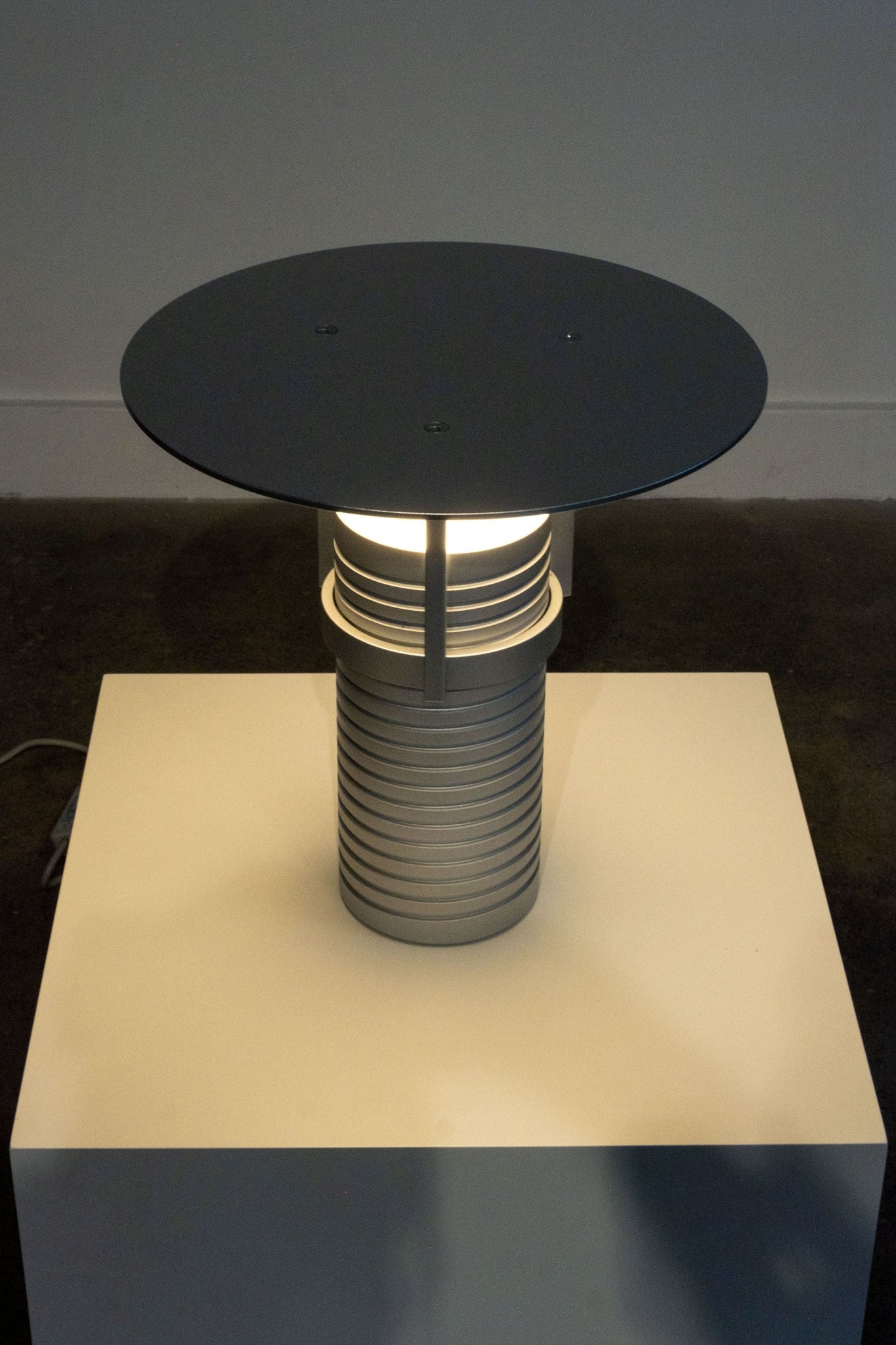MUUTO Set Lamp by Jamie Wolfond | Bonne Choice