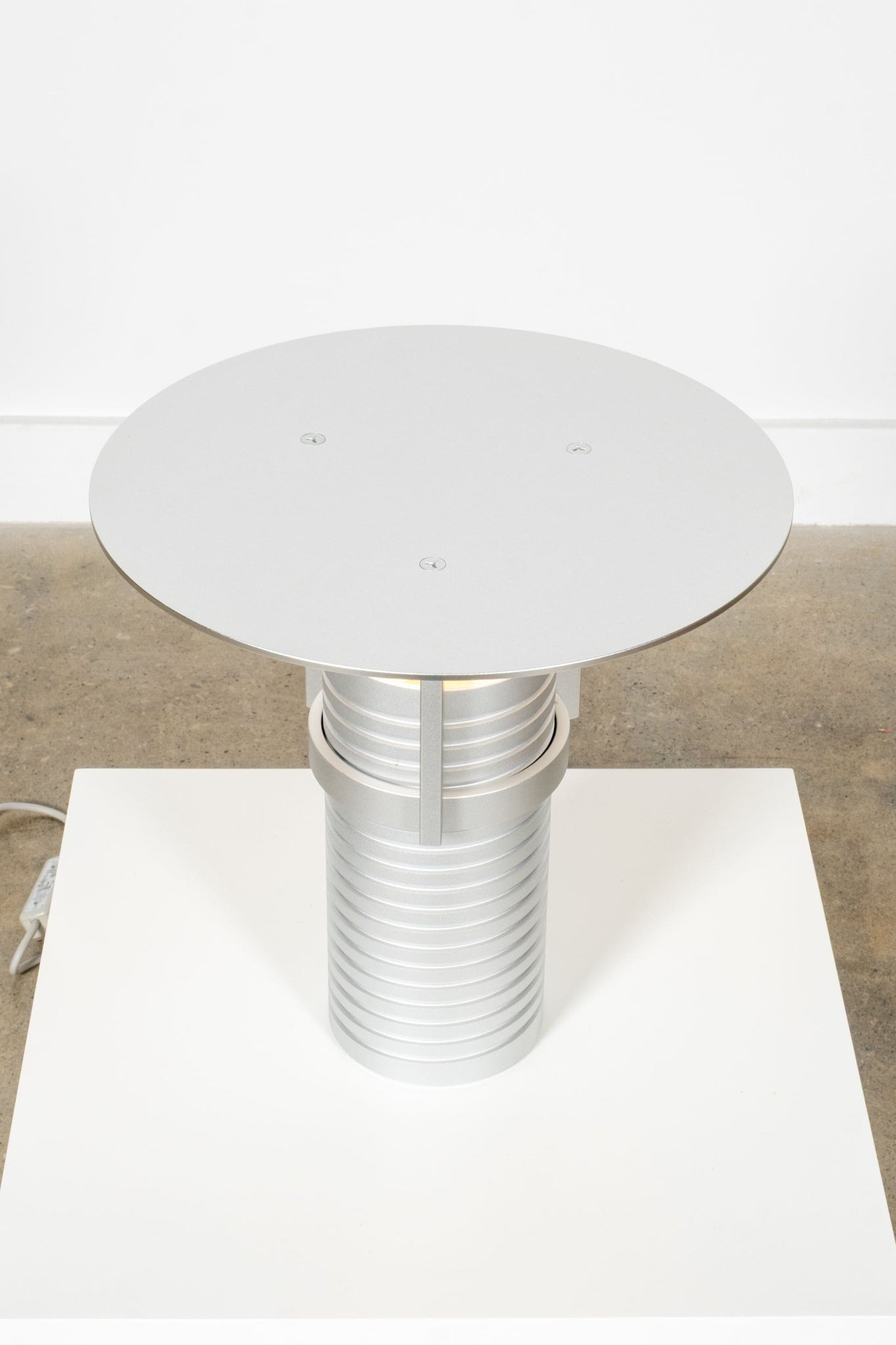 MUUTO Set Lamp by Jamie Wolfond | Bonne Choice
