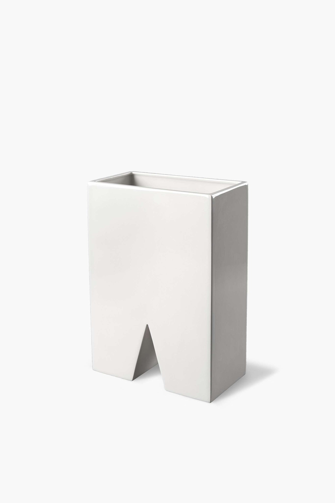 Ivory White "Onda" Vase