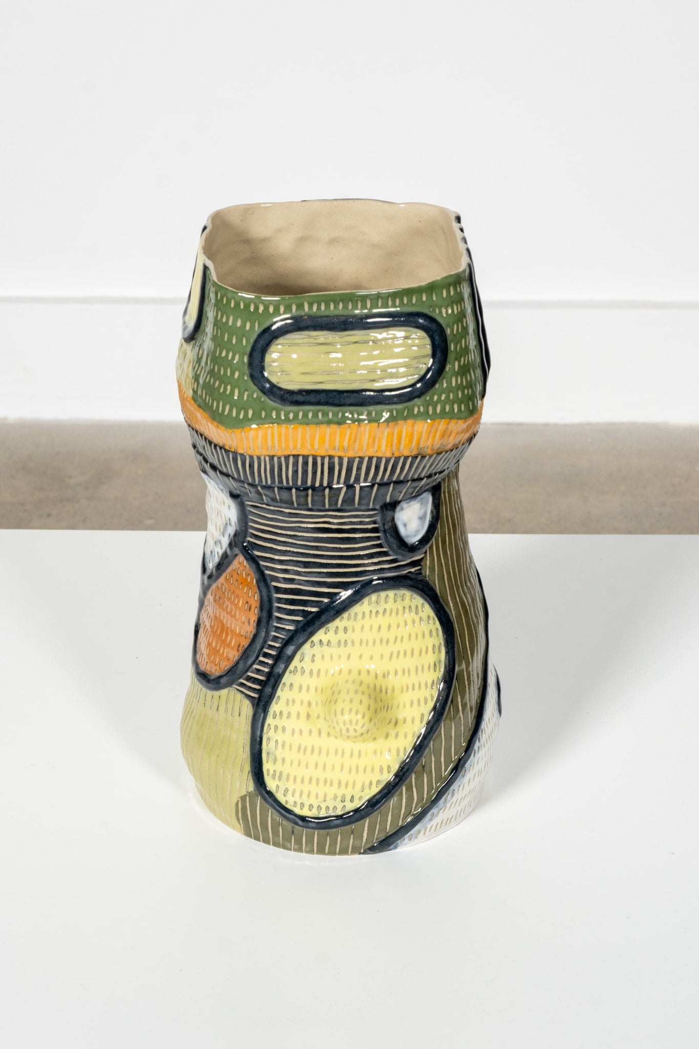 Manu Vase by Valerie Gutton | Bonne Choice