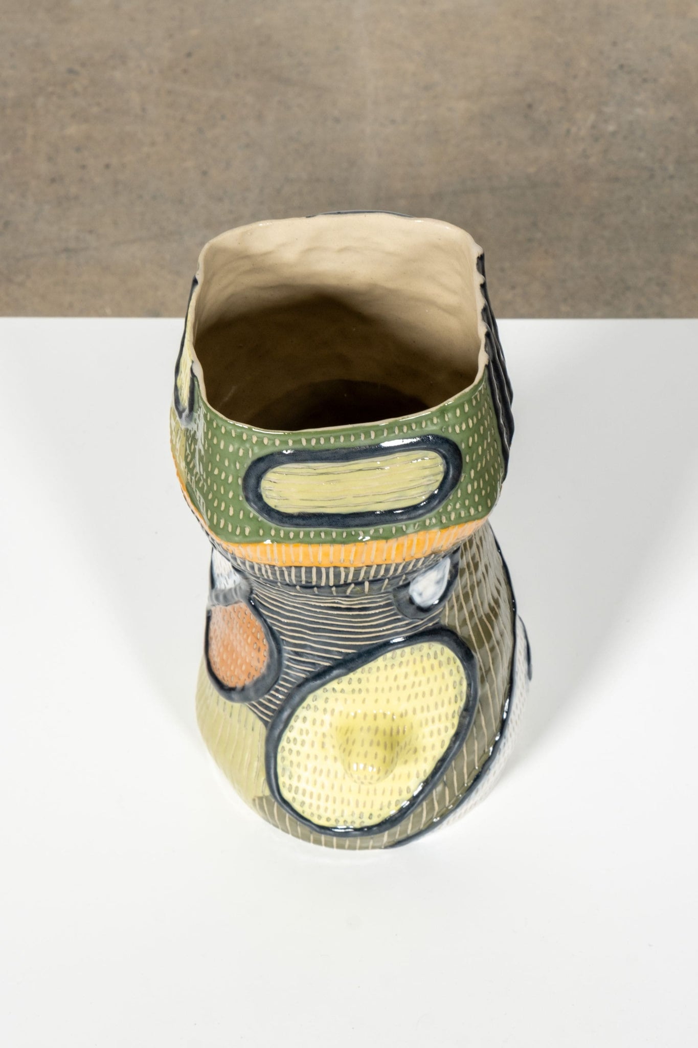 Manu Vase by Valerie Gutton | Bonne Choice