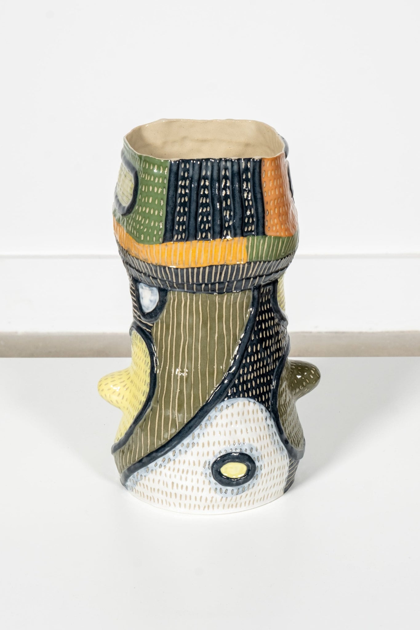 Manu Vase by Valerie Gutton | Bonne Choice