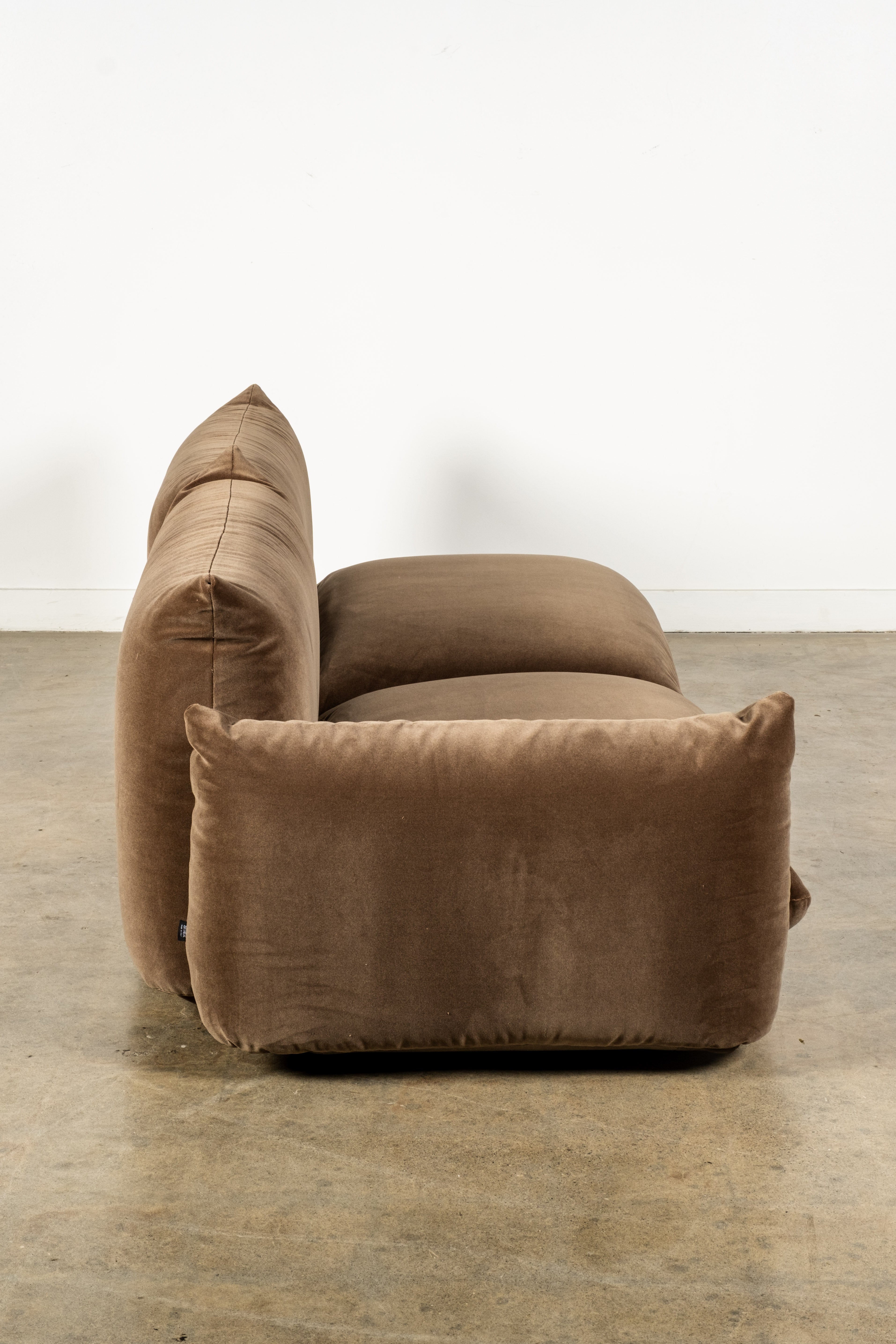 Vintage Marenco 1 Arm 2-Seater Sofa, Newly Reupholstered | Bonne