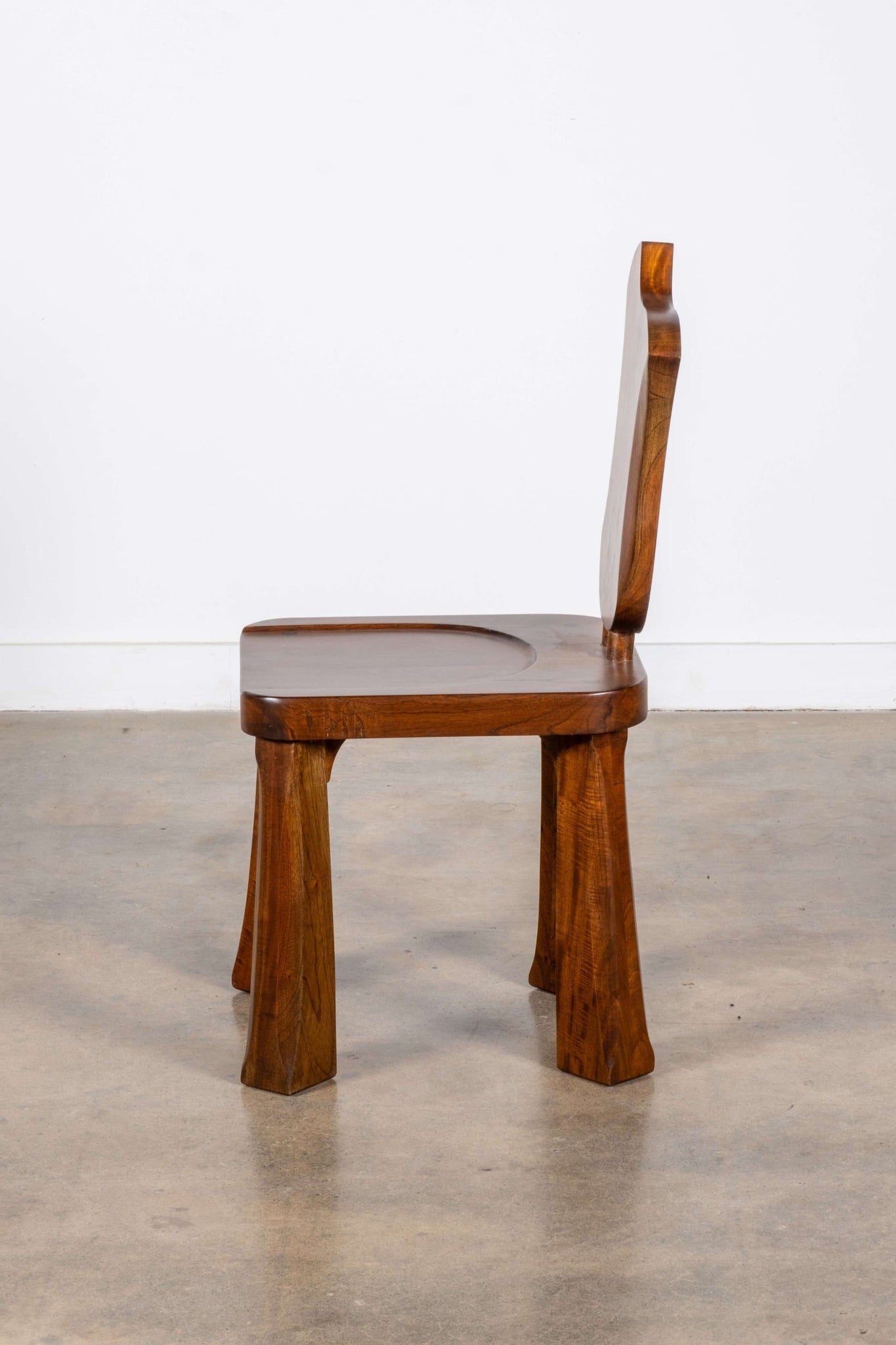 Miuca Wood Chair, Dark | Bonne Choice