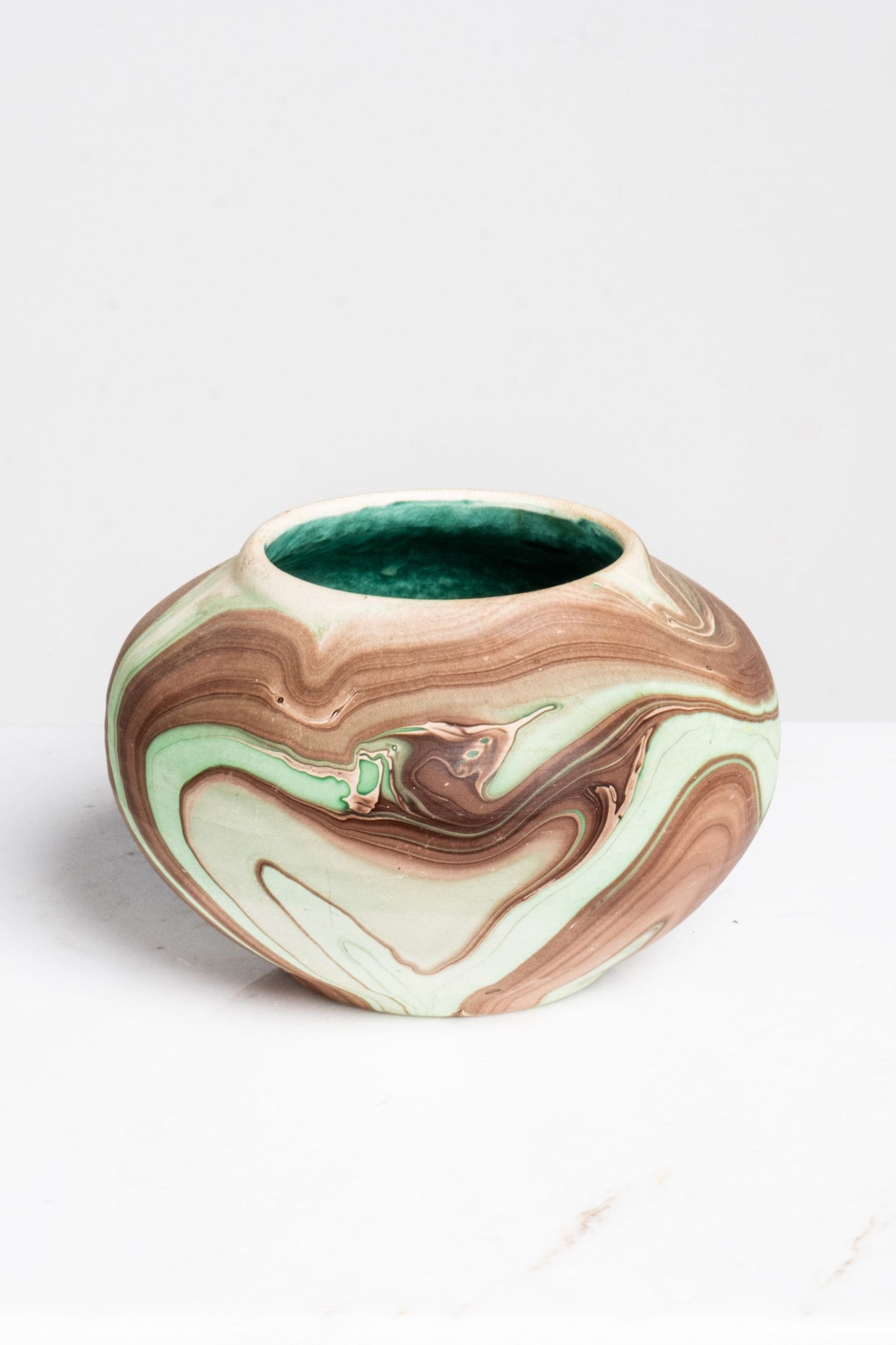 Vintage Nemadji Swirl Pottery Vessel, Brown and Green | Bonne Choice