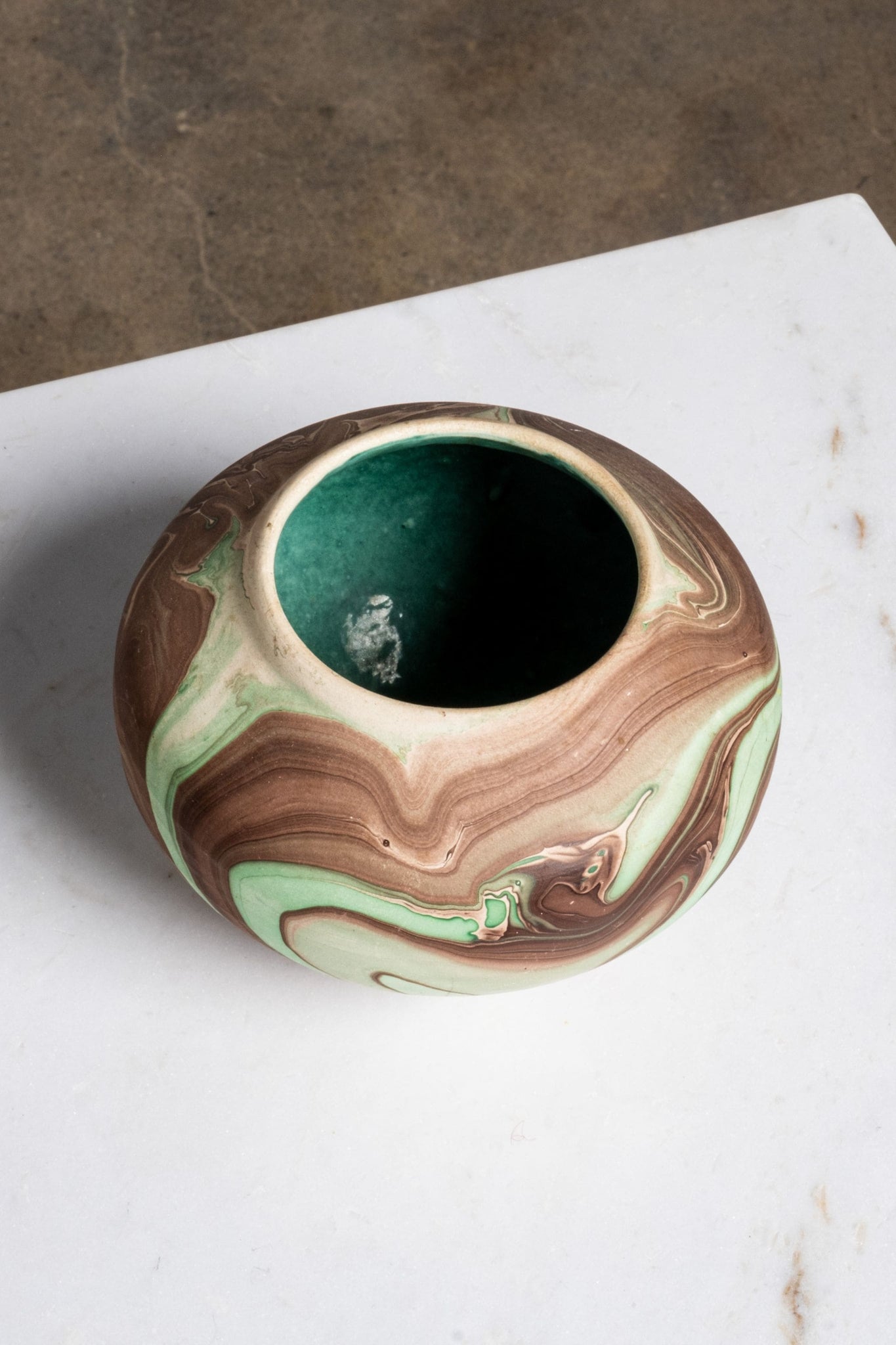 Vintage Nemadji Swirl Pottery Vessel, Brown and Green | Bonne Choice