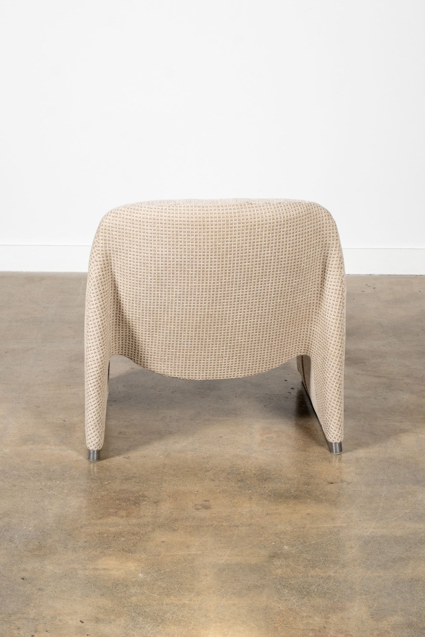 Artifort Newly Upholstered Alky Chair, Cream'Waffle' by Giancarlo Piretti | Bonne Choice