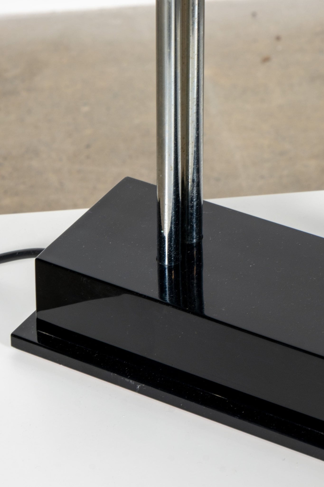 Artemide Pausania Bankers Lamp by Ettore Sottsass | Bonne Choice