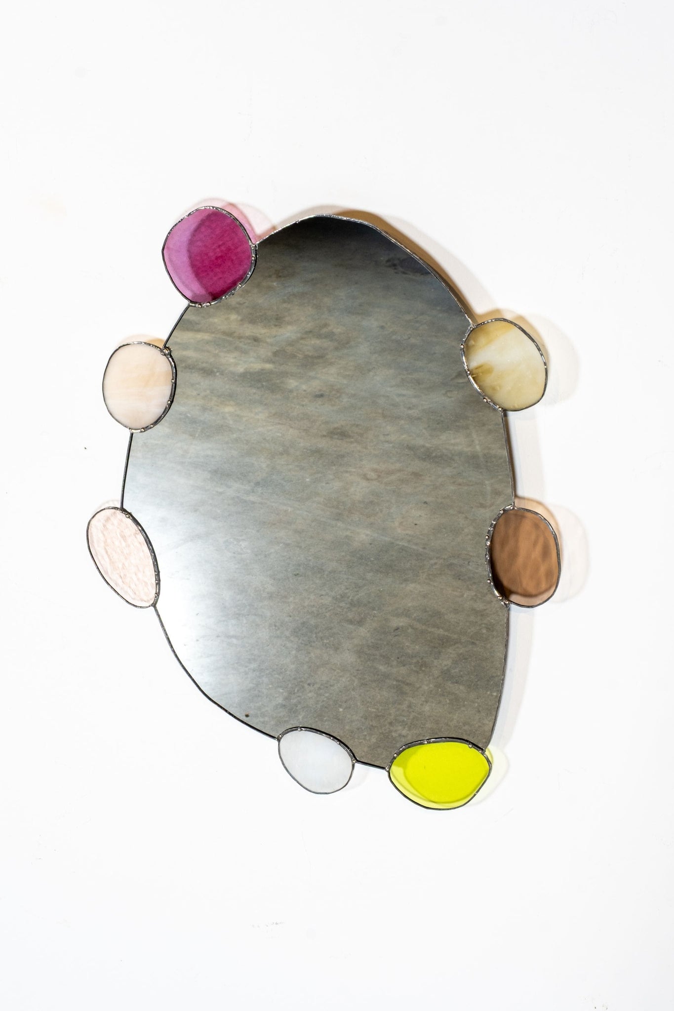 Katie Kohls Pebble Mirror, Medium - 05 | Bonne Choice