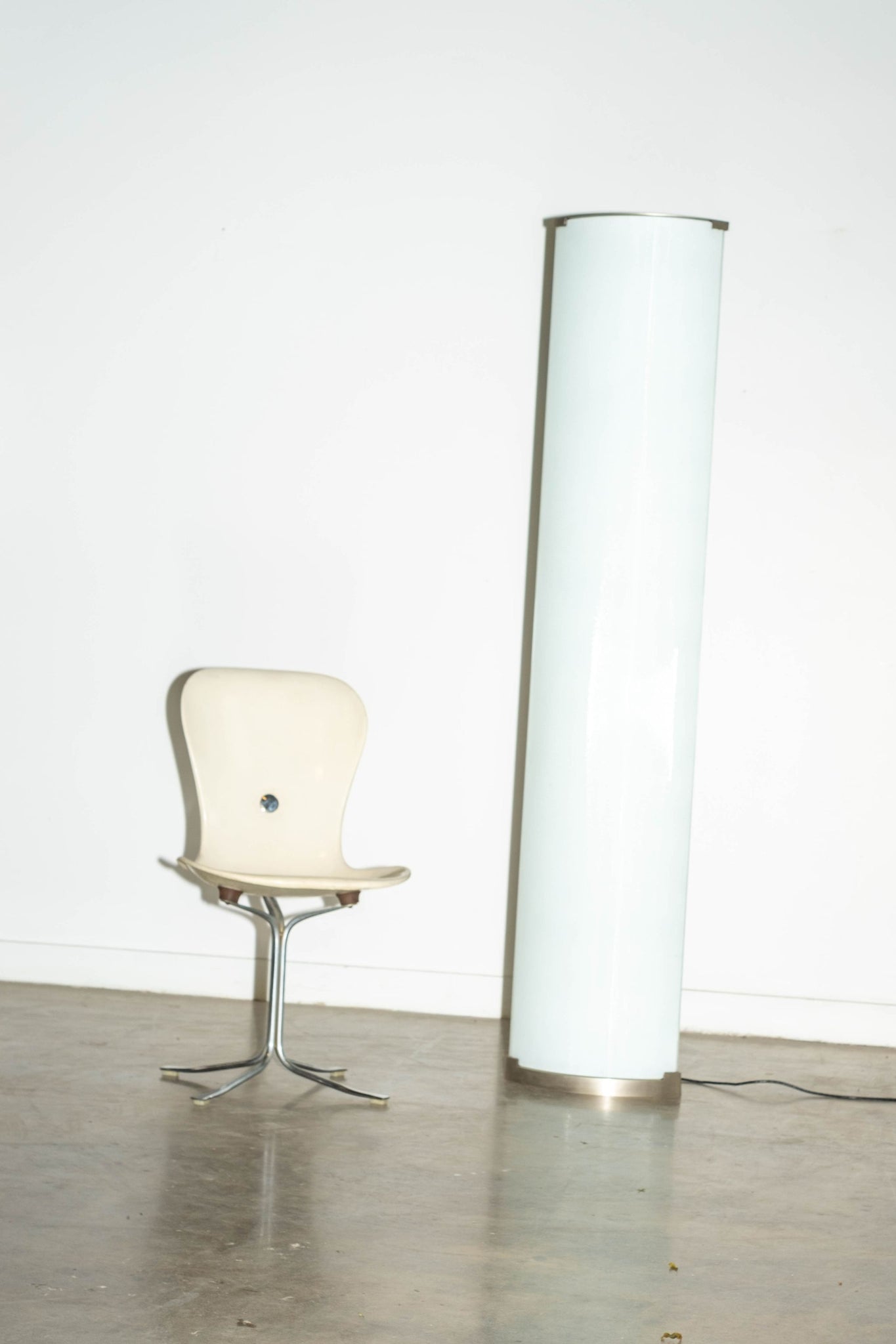 "Pirellone" Floor Lamp | Bonne Choice