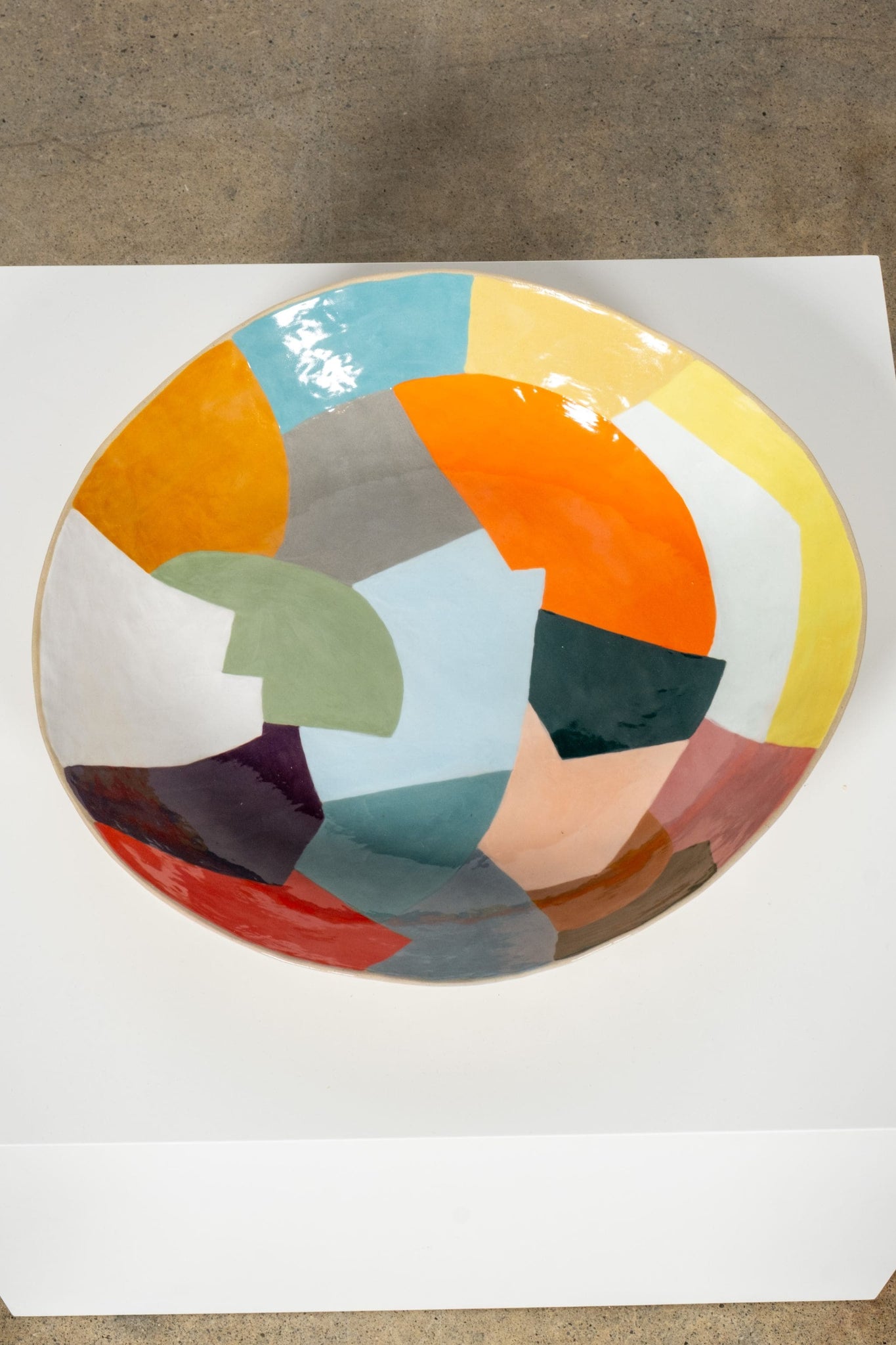 Plat Léonie, Large Valérie Gutton | Bonne Choice