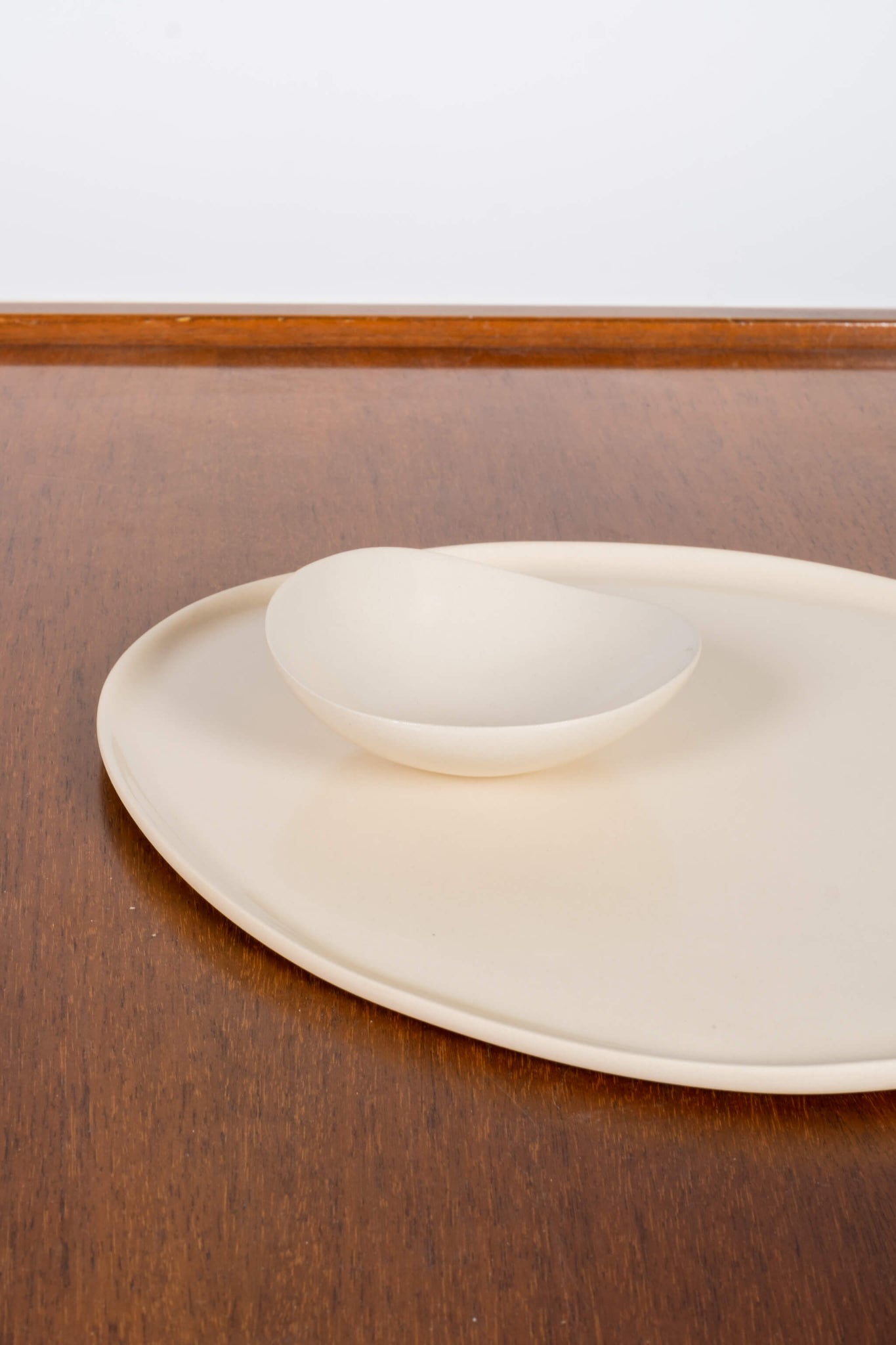 Platter Set - Round Kogevina Ceramics, small bowl close up