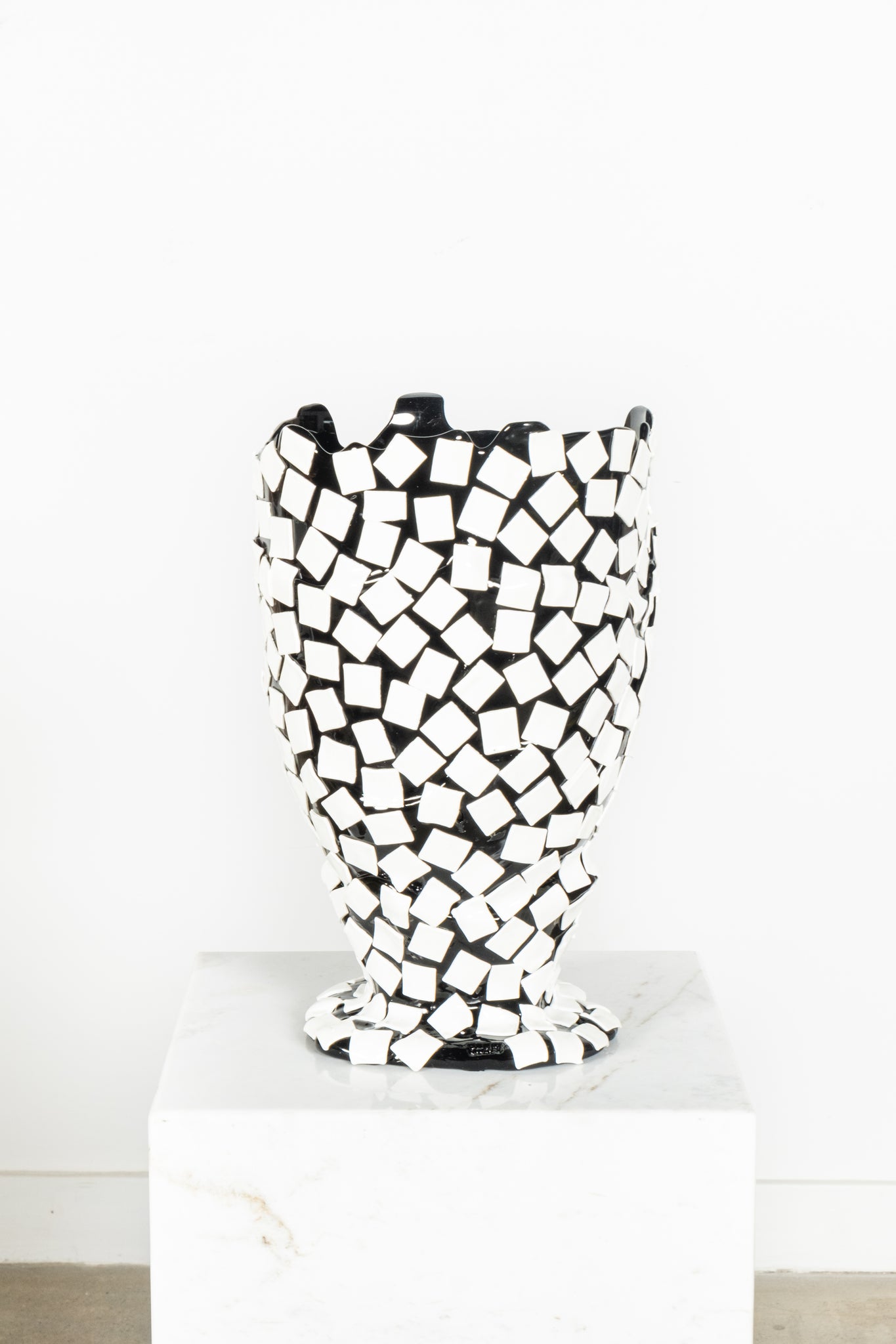 Rock Vase (Large), Black and Matte White