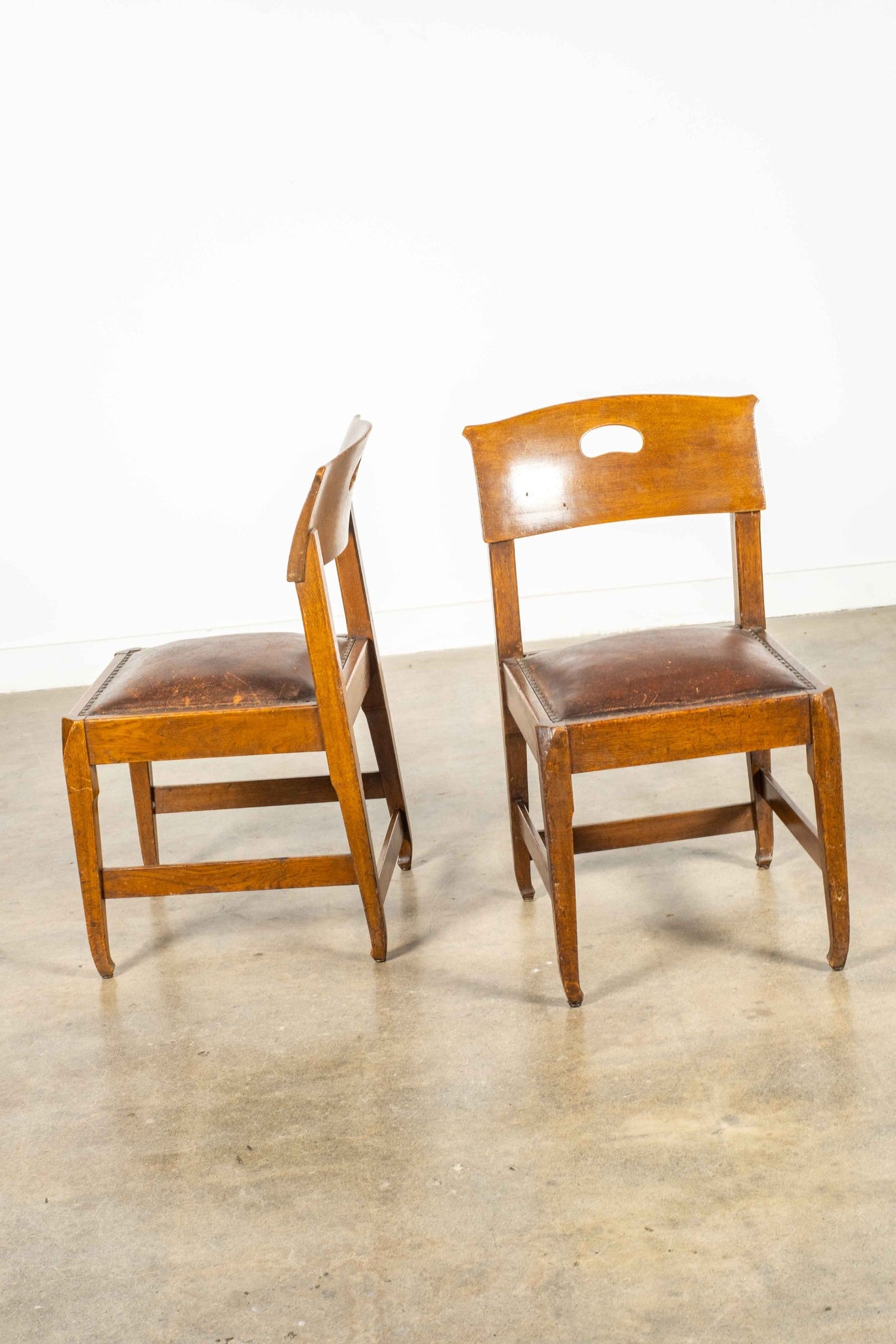 Rare pair of Richard Riemerschmid Arts & Crafts chairs | Bonne Choice