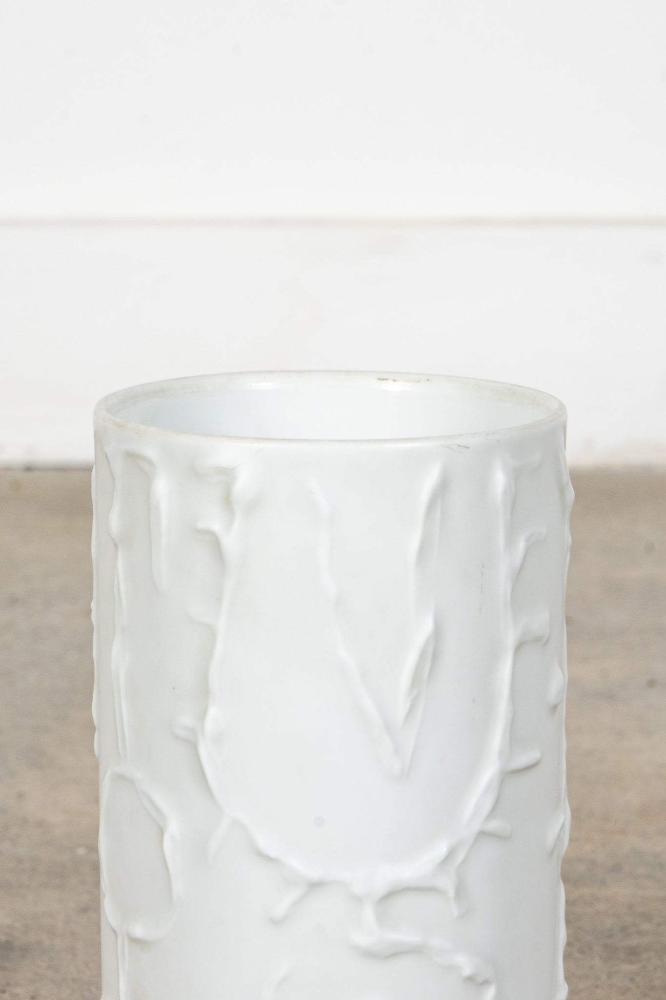 White Ceramic Vase, Rosenthal (marked) | Bonne Choice