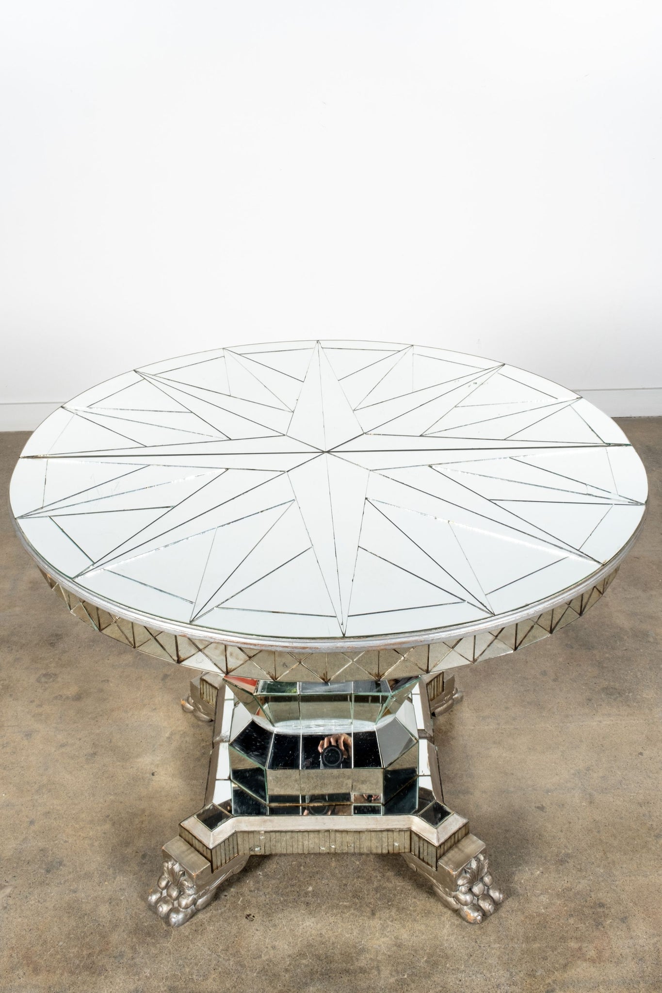 Round Mirrored Entry/Dining Table | Bonne Choice