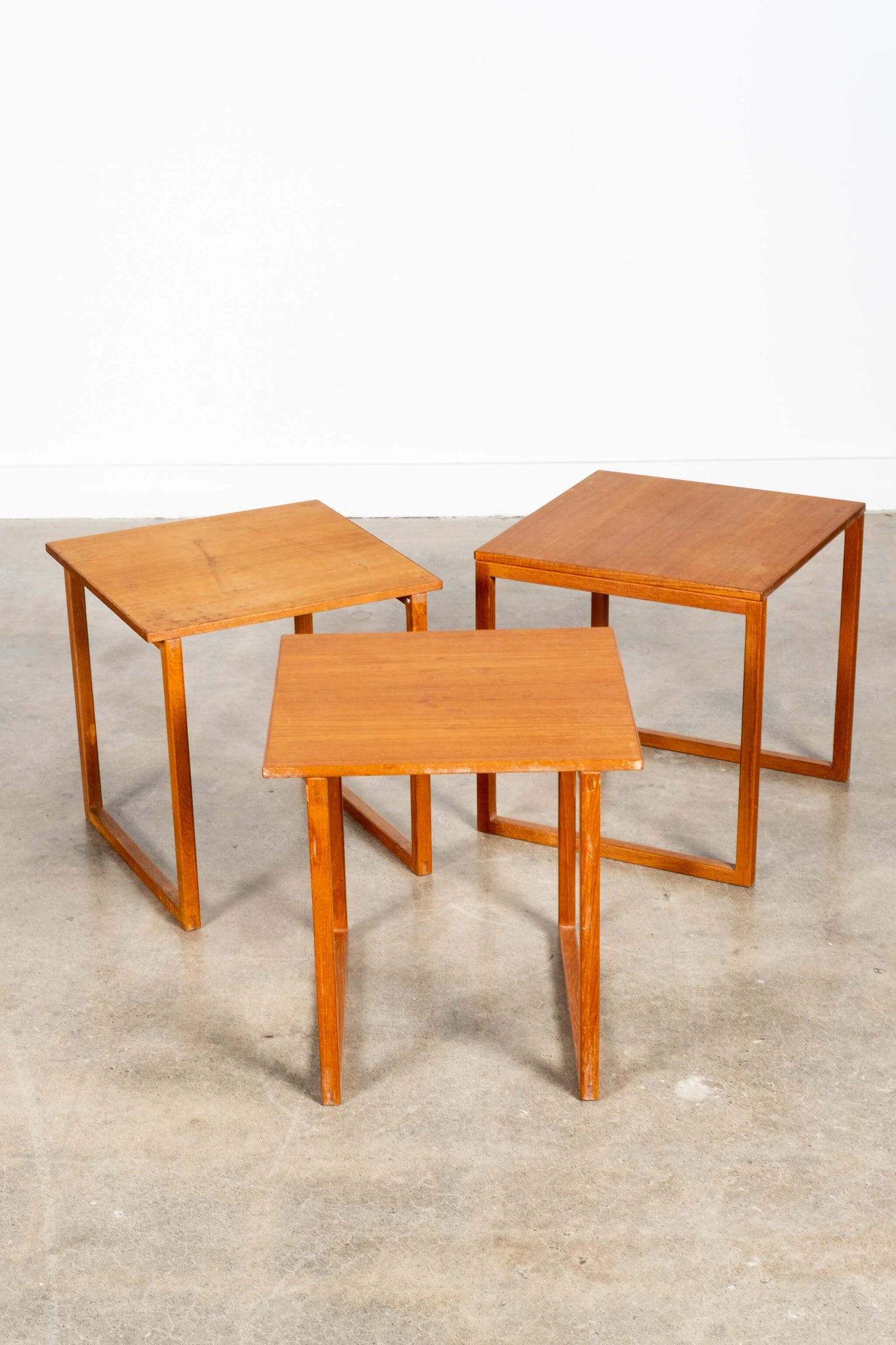 Set of 3 Wood Side Tables