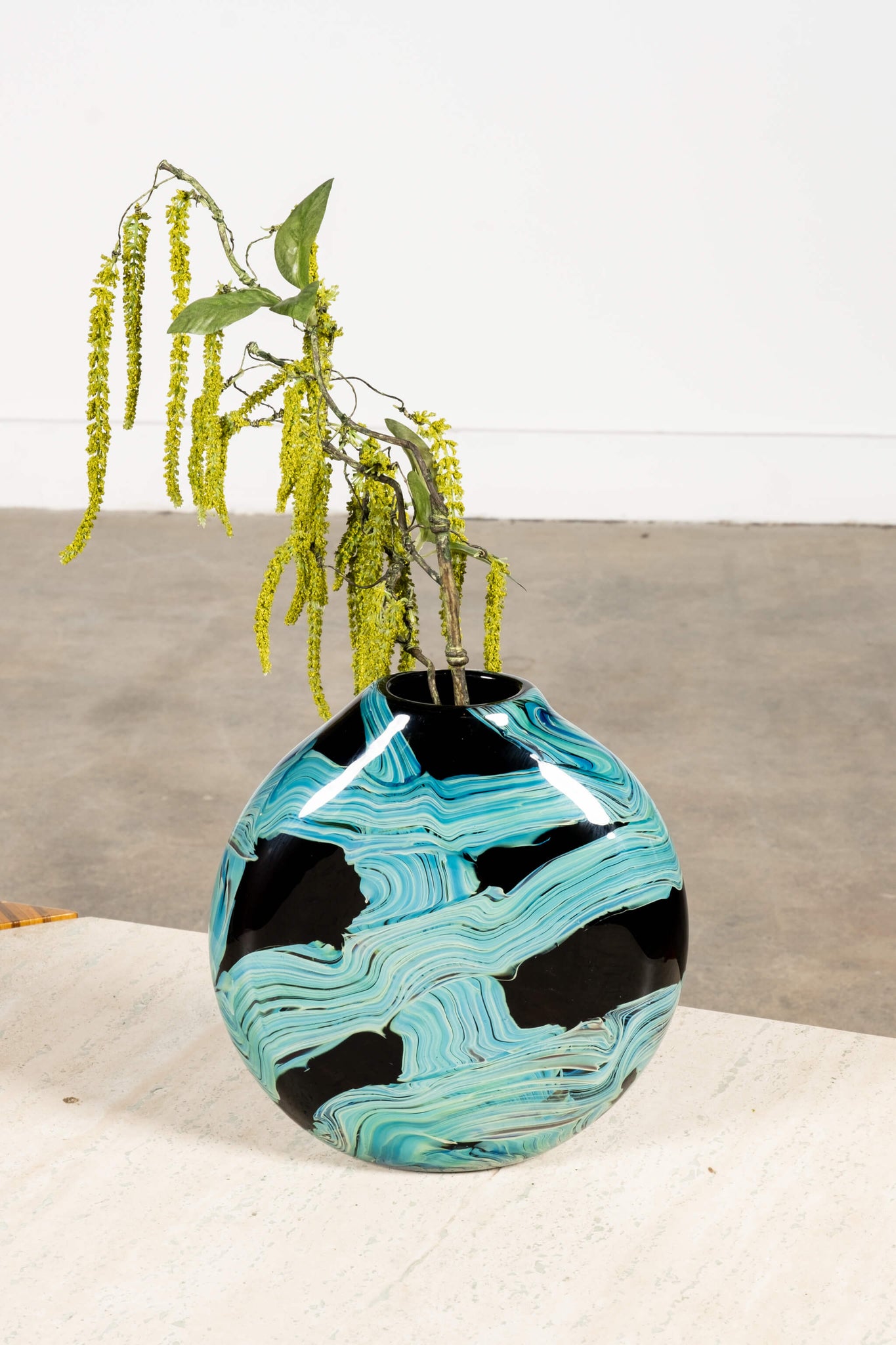 Bonne Choice - Signed Art Glass Vase