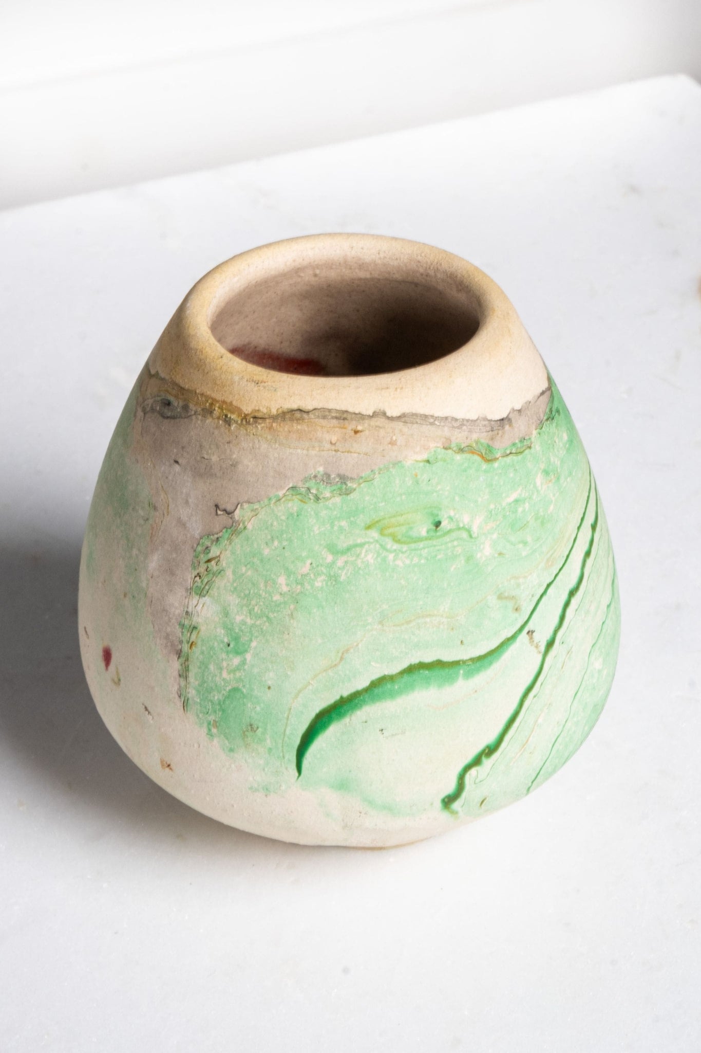 Vintage Small Swirl Pottery Vessel, Marbled Green | Bonne Choice